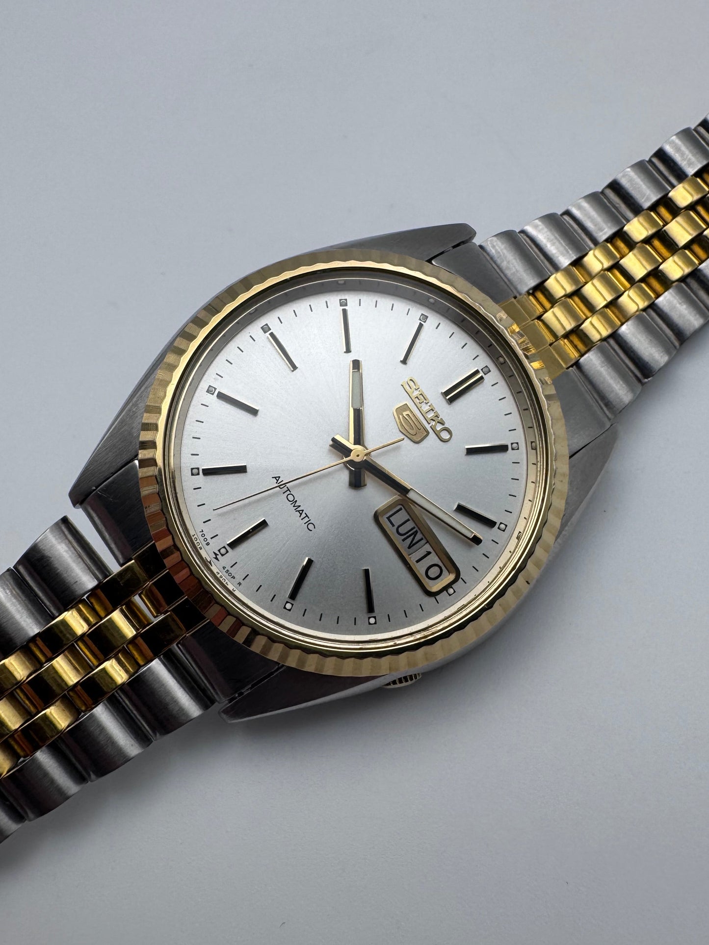 Seiko 5 Automatic Day-Date 7009-3110