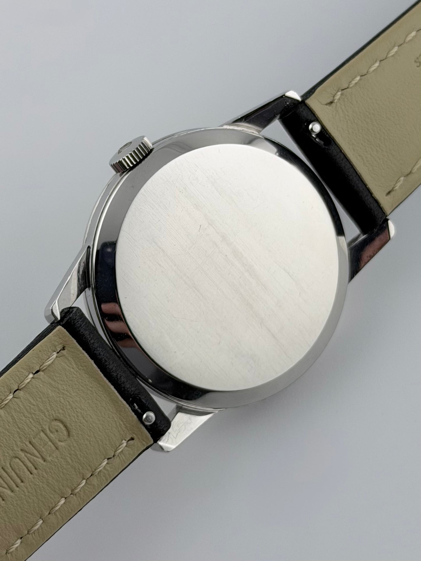Omega Sub Seconds Manual Wind - 121.001-63