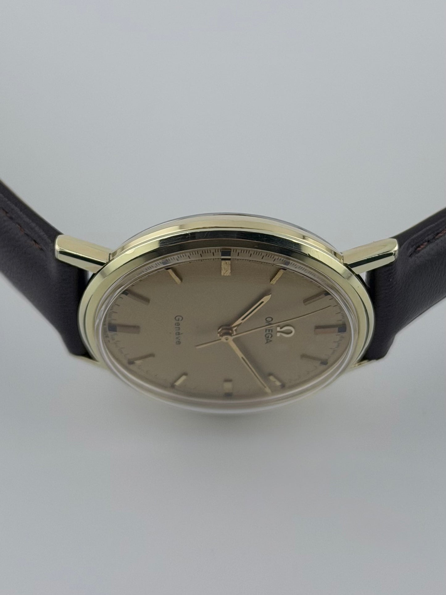 Omega Geneve Manual Wind - 131.019