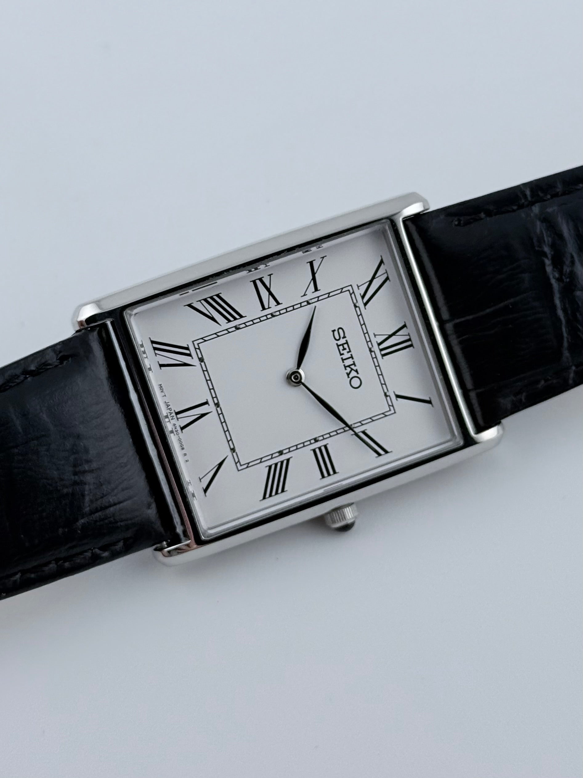 Seiko Tank Quartz - 4N30-00G0 With Box and Hang Tag – The Wrist