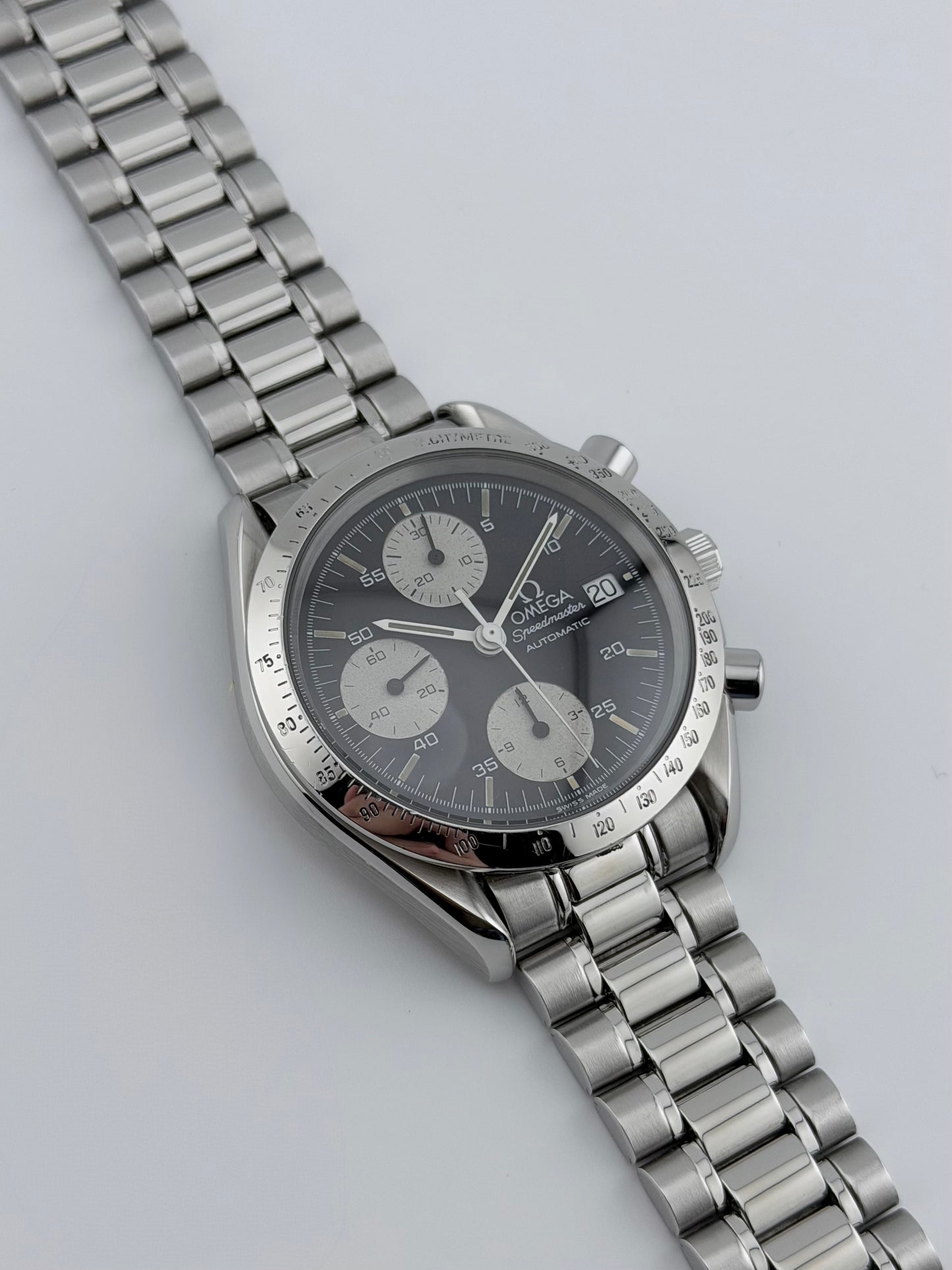 Omega Speedmaster Automatic Date - 175.0043 - Rare Reverse Panda Dial