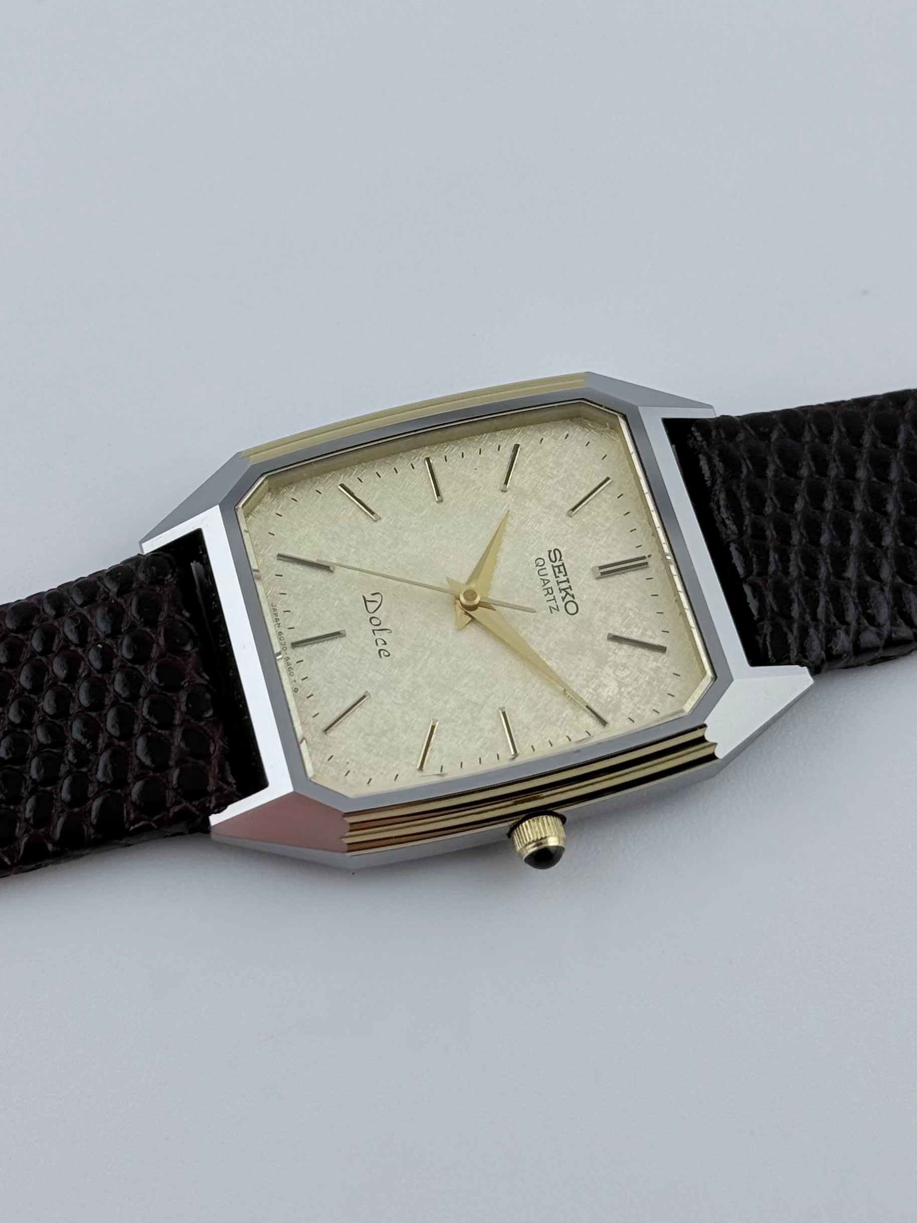 Seiko Dolce Tank Quartz - 6030-5390 Rare Silk Embossed Dial