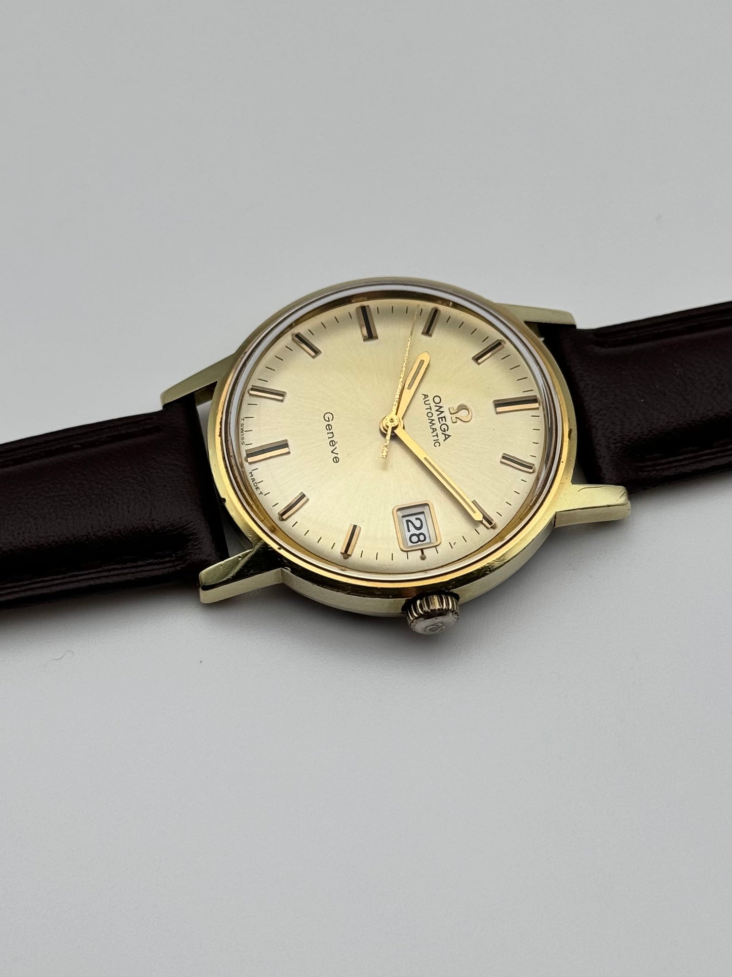 Omega Geneve Automatic Date 166.070