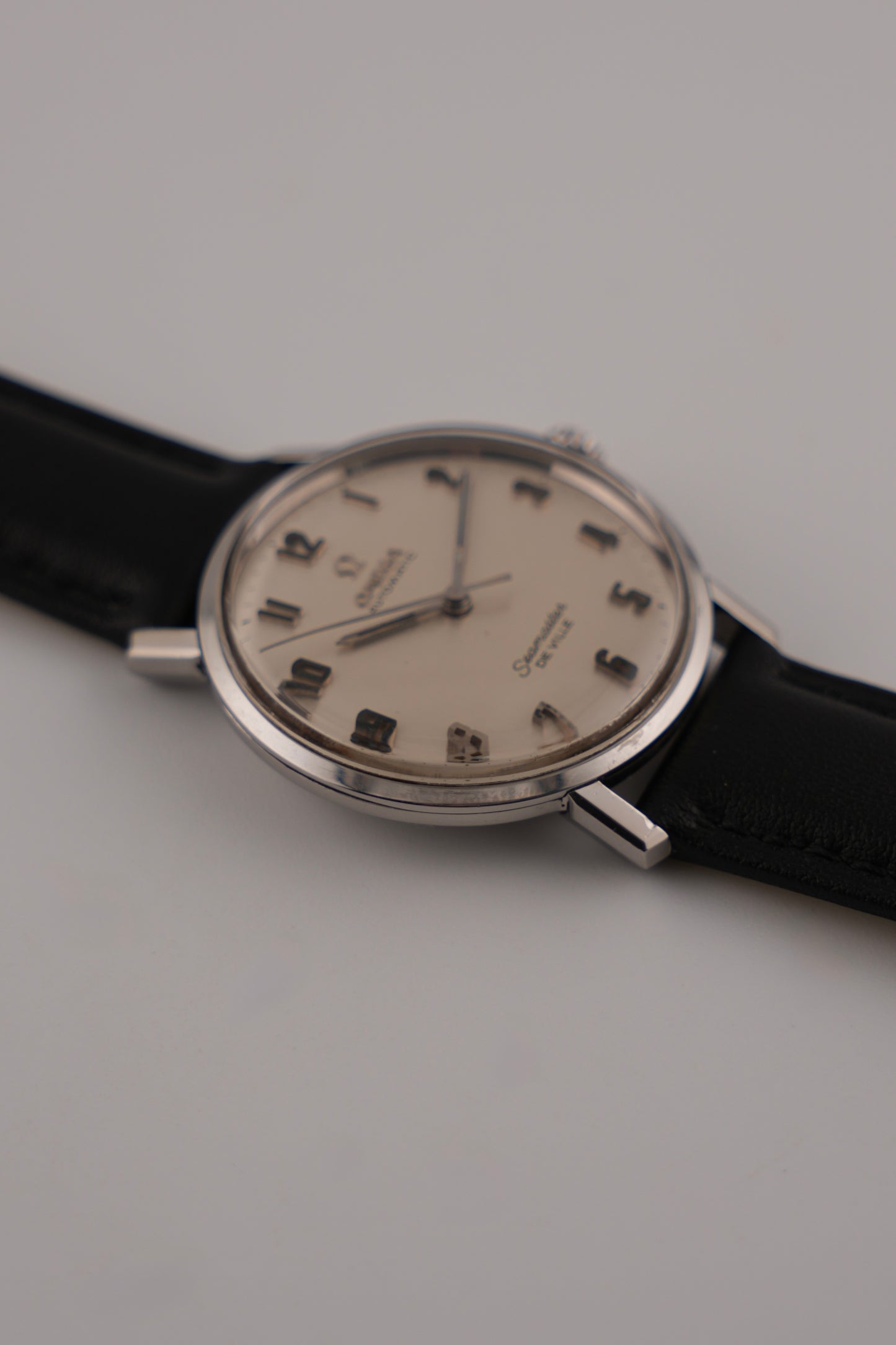 Omega Seamaster De Ville Automatic - Rare Arabic Dial - 165.020 - Box and Papers!