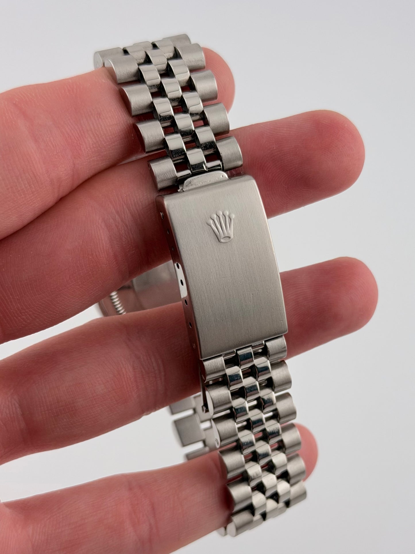 Rolex Datejust Oyster Perpetual - 16220 - Roman Numeral Dial - Original Box, Wallet & Booklets