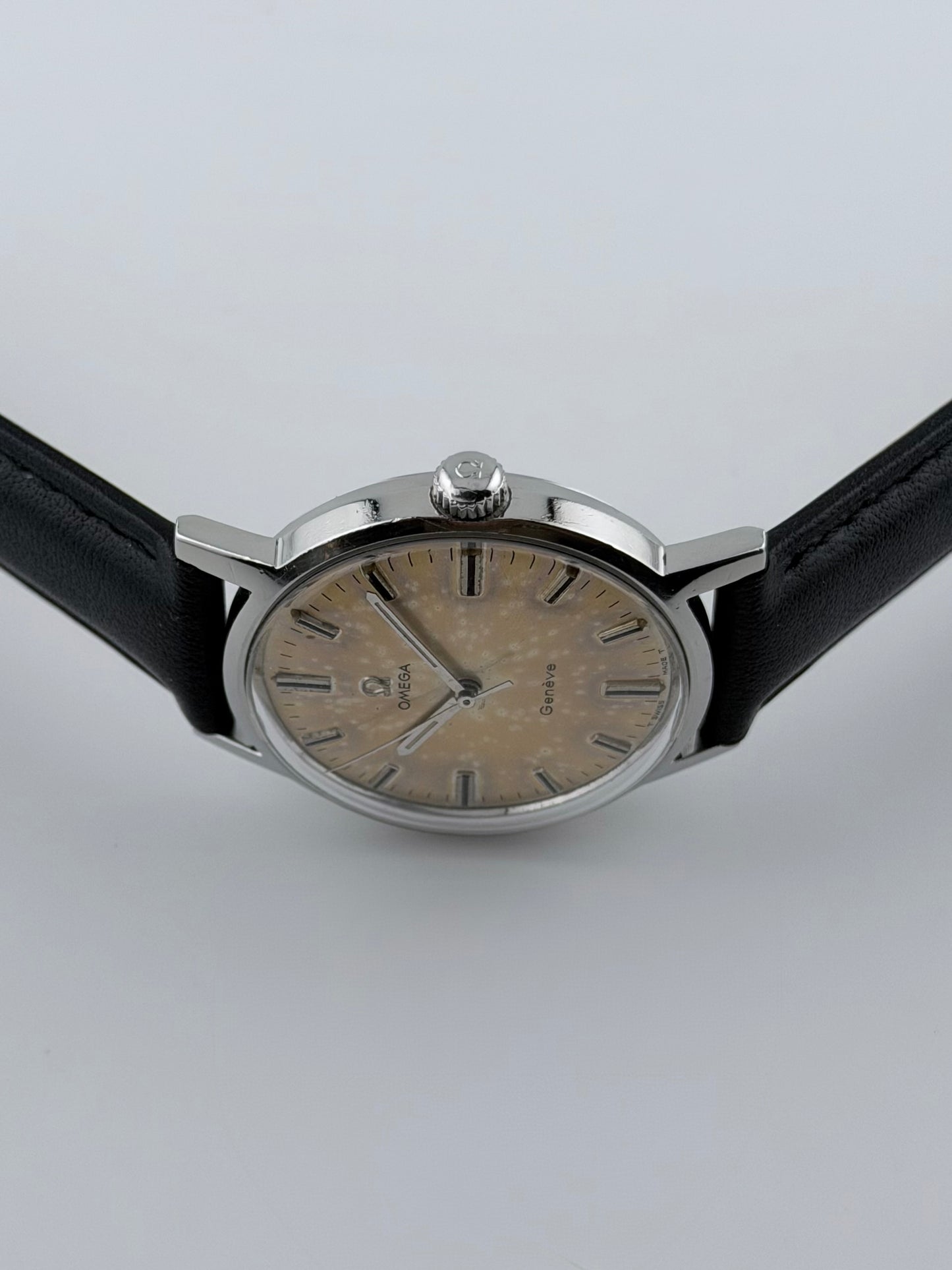Omega Geneve Manual Wind 135.070 - Patina Dial