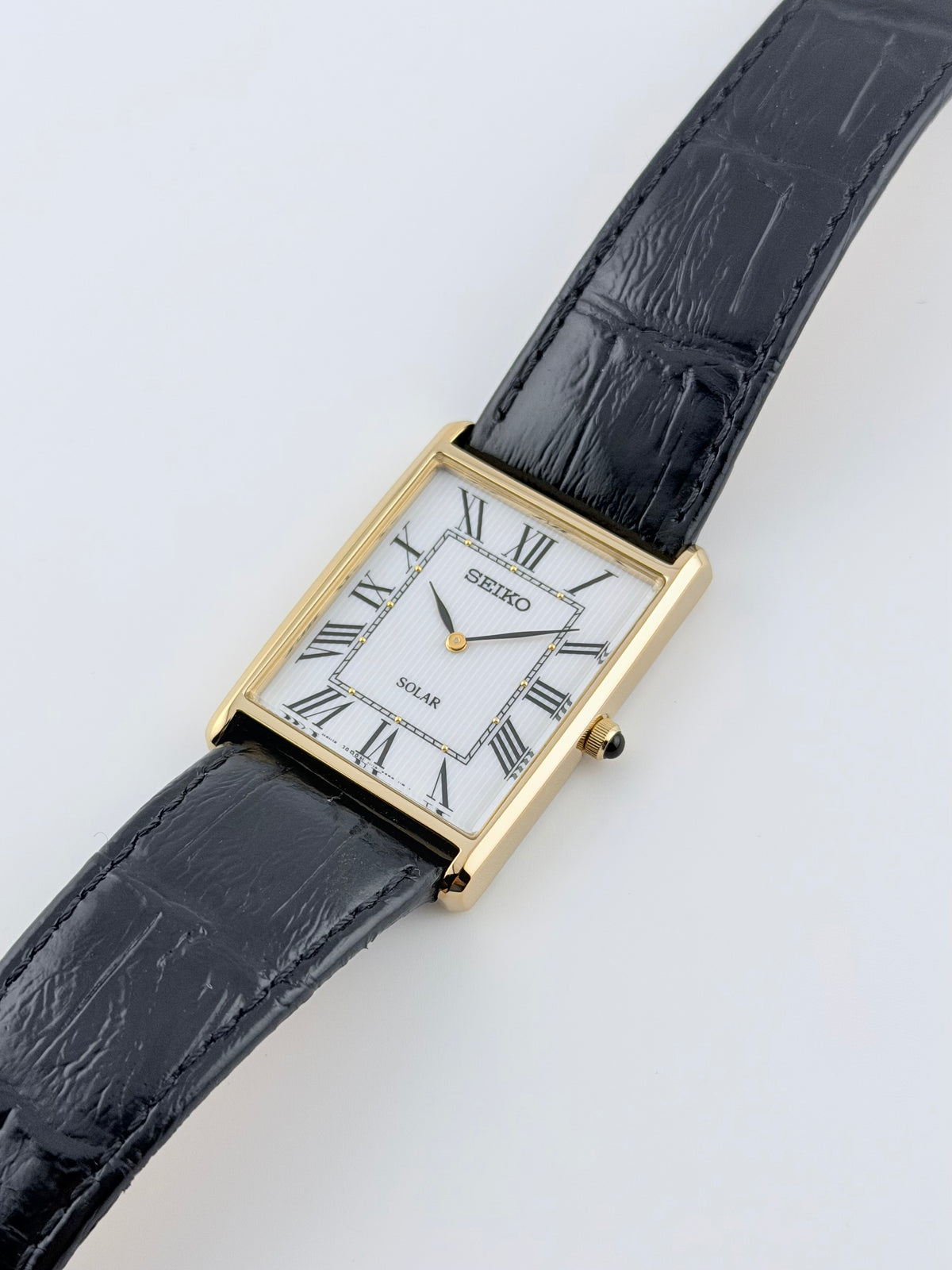 Seiko Tank Quartz Solar Near Mint! V115-0BC0 - Original Strap and Buckle