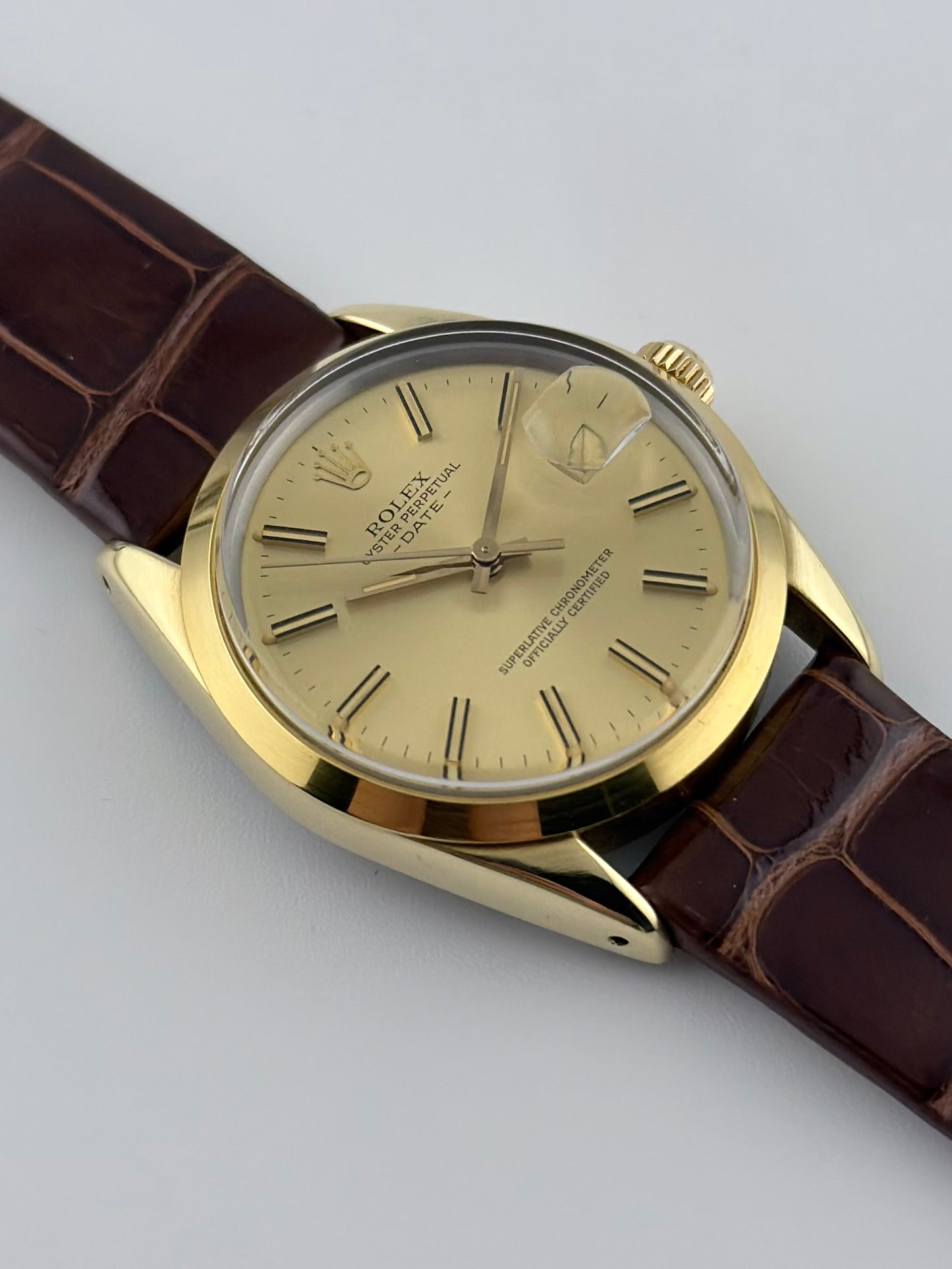 Rolex Oyster Perpetual Date Automatic - 15505