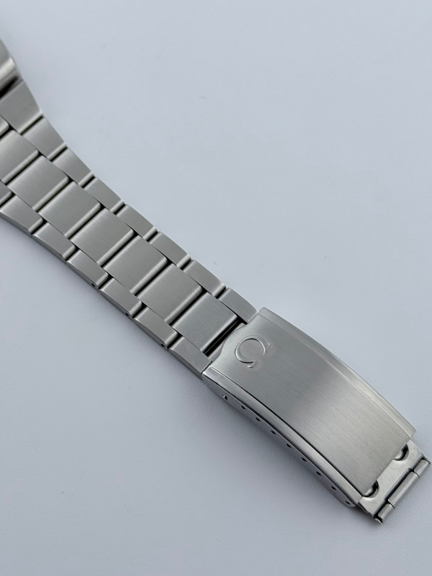 Omega Geneve Automatic Date TV Dial - 166.0191 - FULL SET!