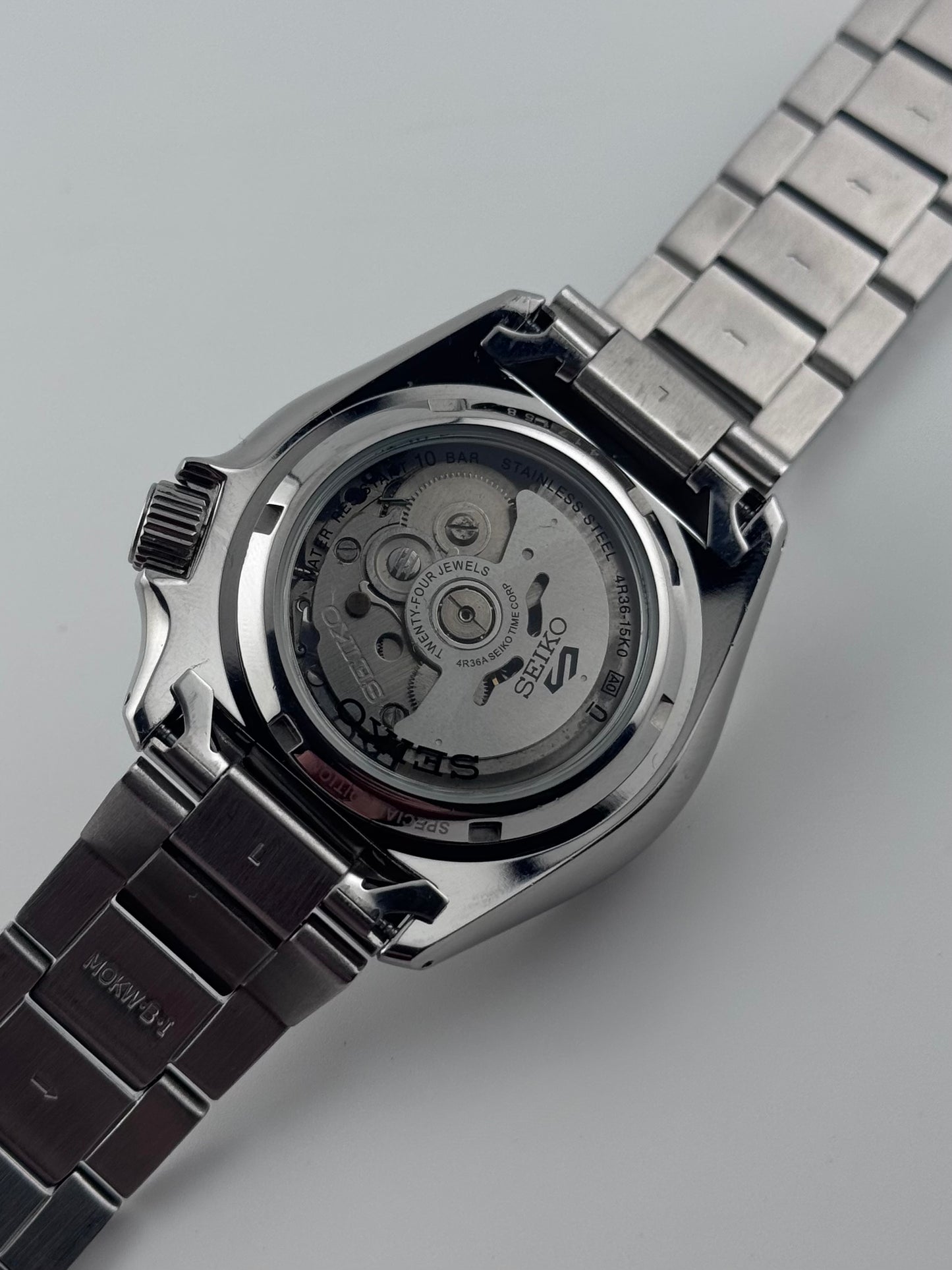 Seiko 5 Automatic Day Date just Special Edition - 4R36-15K0