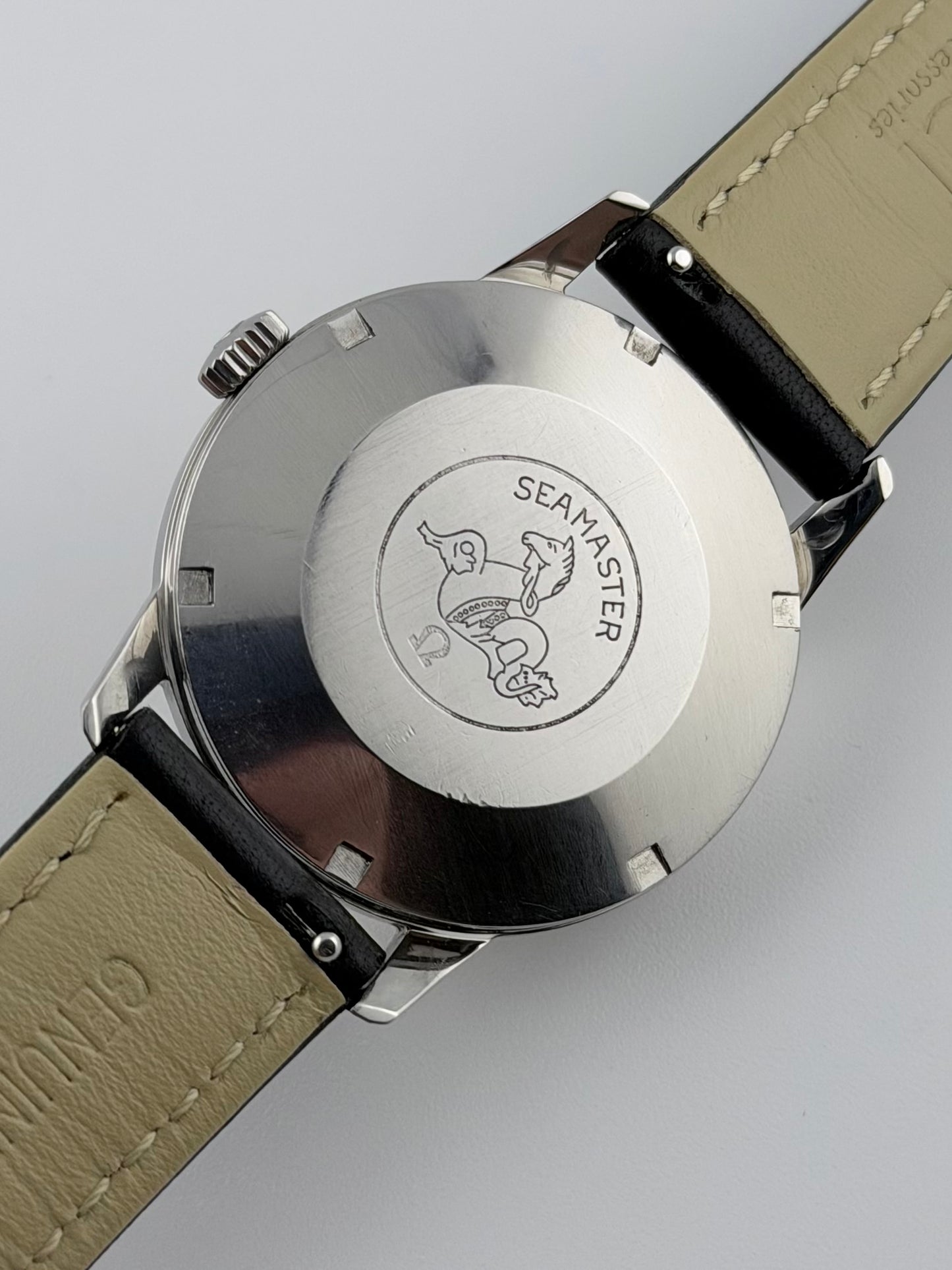Omega Seamaster 30 Manual Wind 135.007 - Rare linen dial