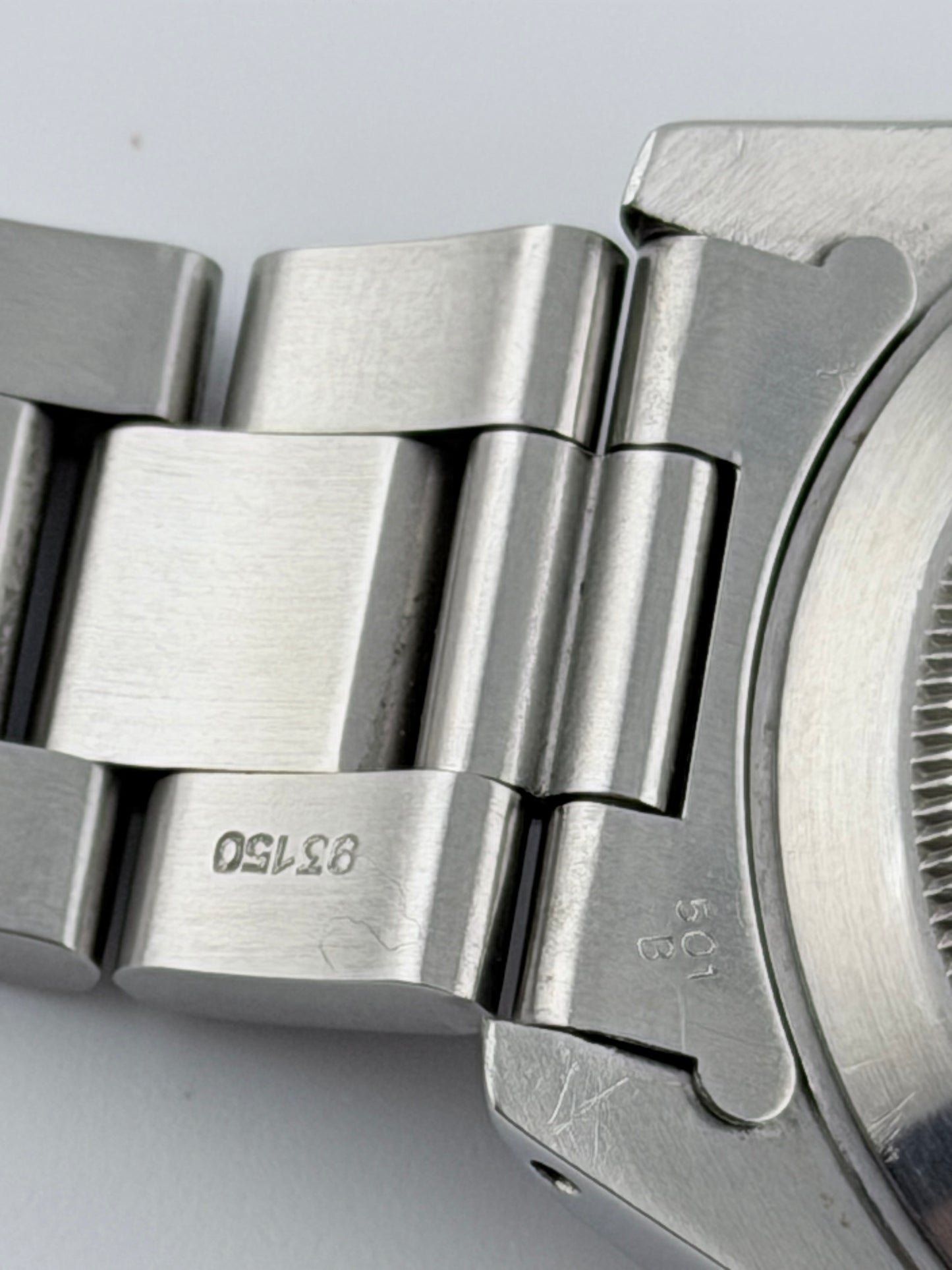 Rolex Oyster Perpetual Submariner Date - 16610 - Original Box