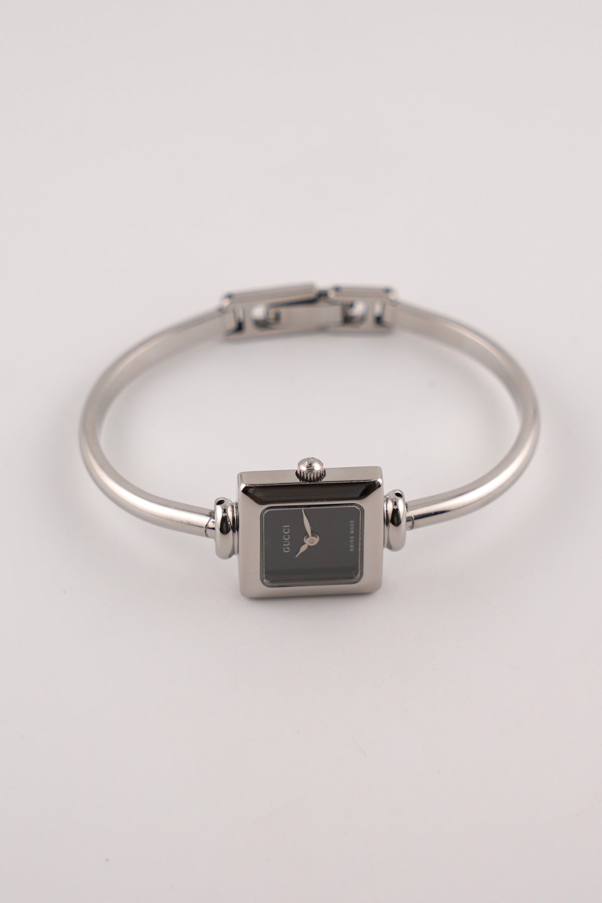 Gucci 1900L Quartz - Ladies - Black Dial - with Box