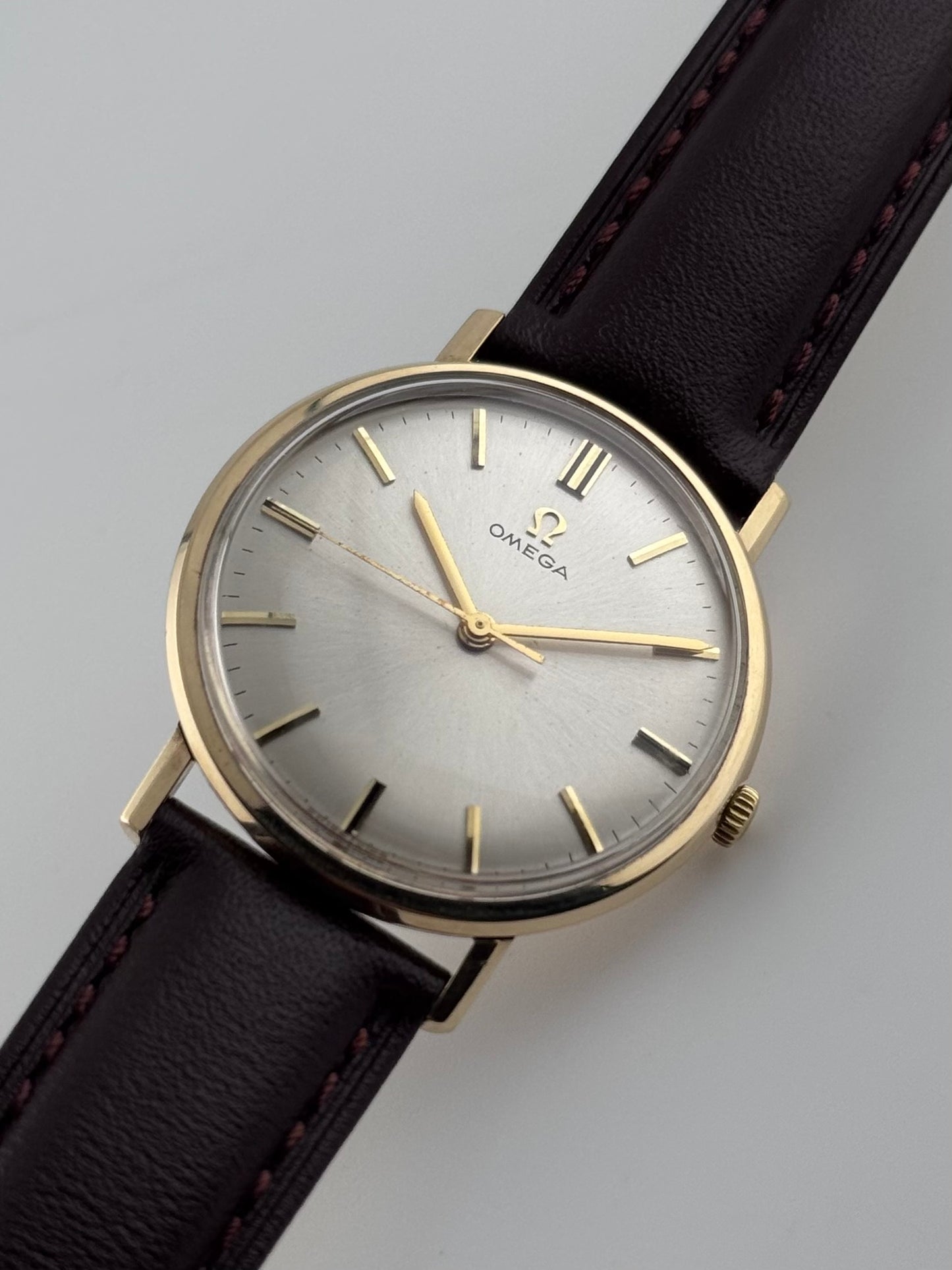 Omega Manual Wind 9ct Gold - 131.015