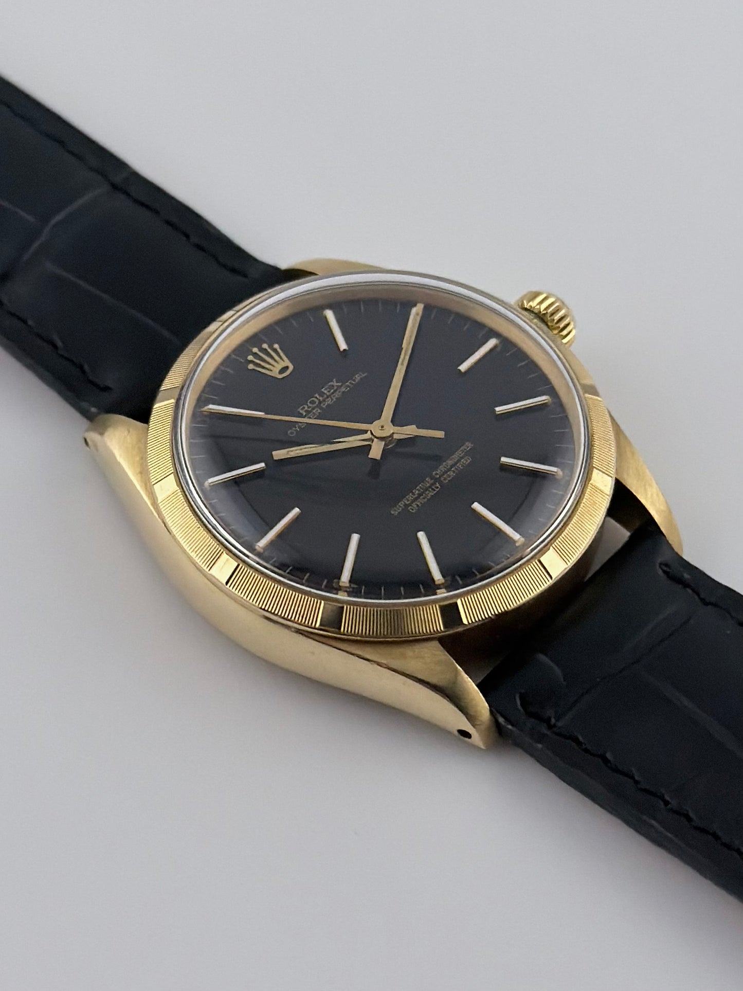 Rolex Oyster Perpetual - 1003 - 18kt Gold - Rare Black Dial