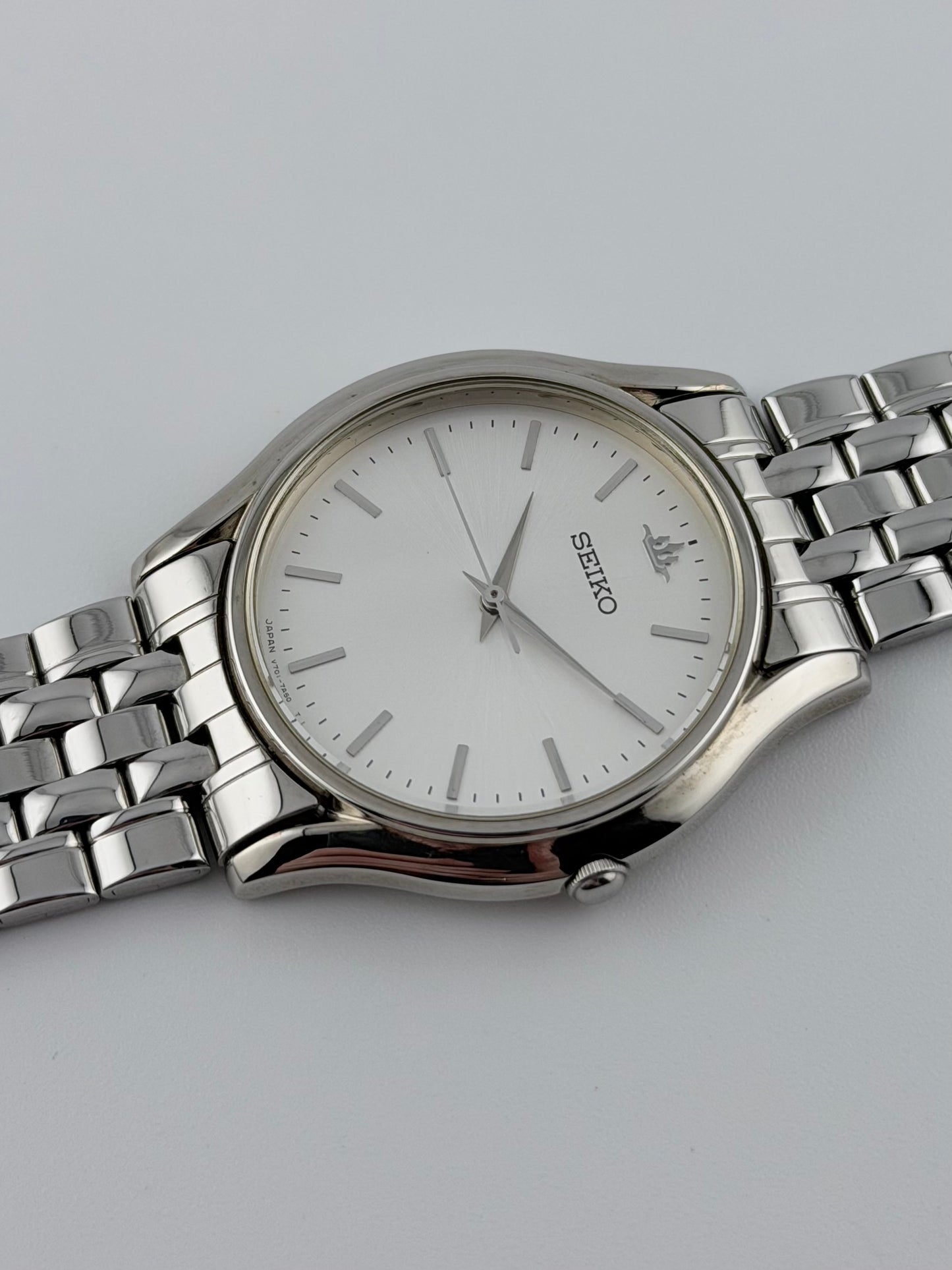 Seiko Galaxy Quartz Dress Watch V701-7A20