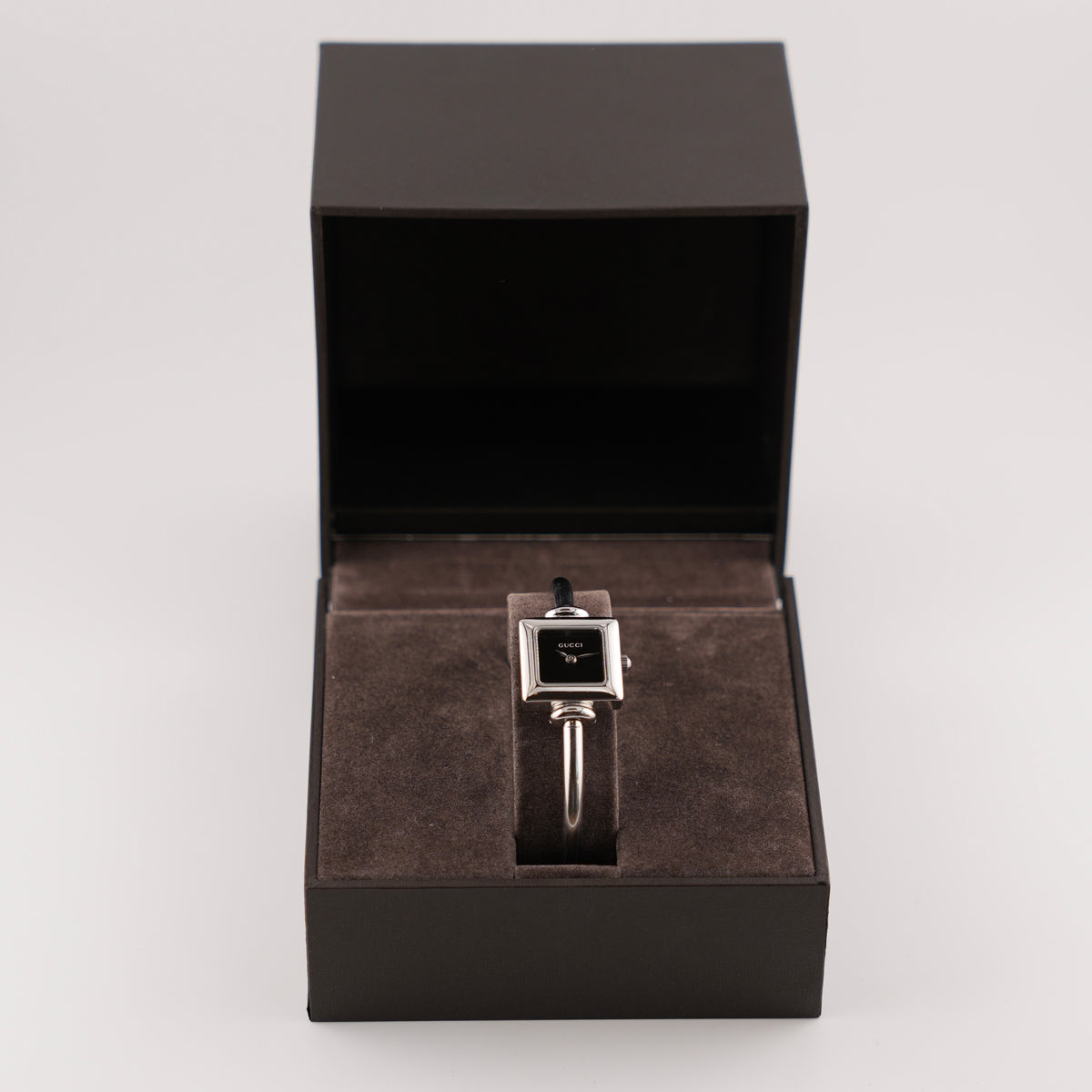 Gucci 1900L Quartz - Ladies - Black Dial - with Box