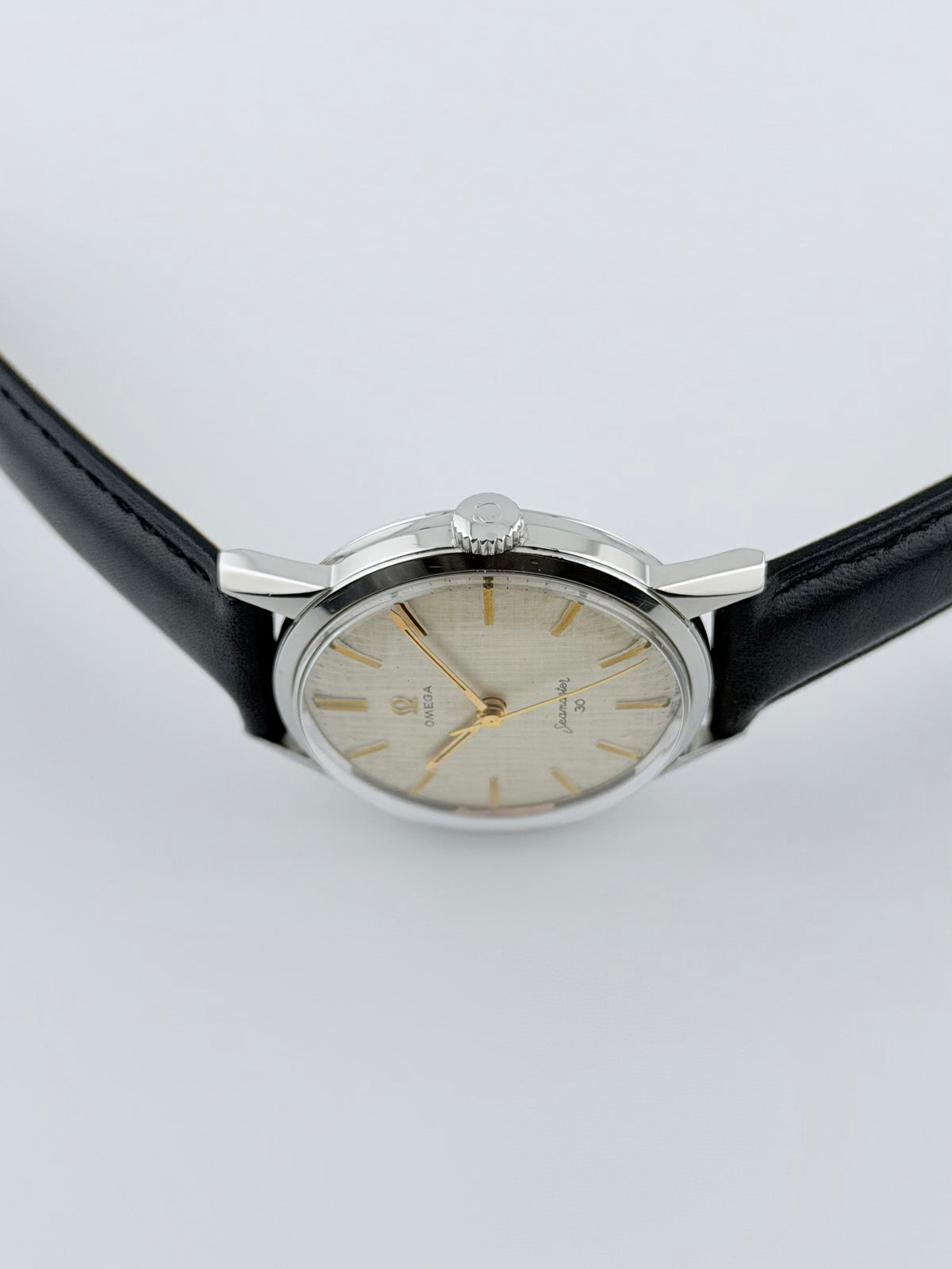 Omega Seamaster 30 Manual Wind 135.003-62-SC - Linen Dial