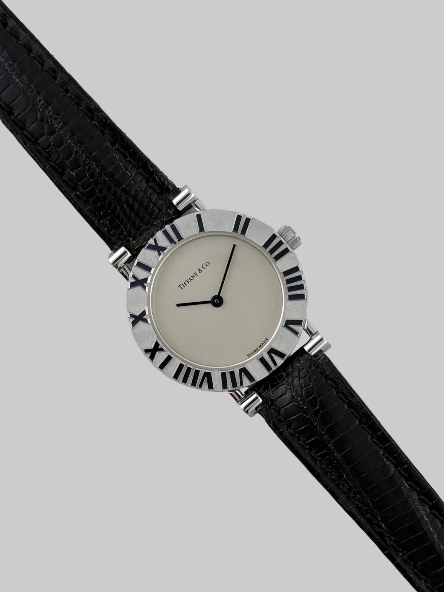 Tiffany & Co. Atlas L0640 - Ladies - Sterling Silver - Original Strap and Box