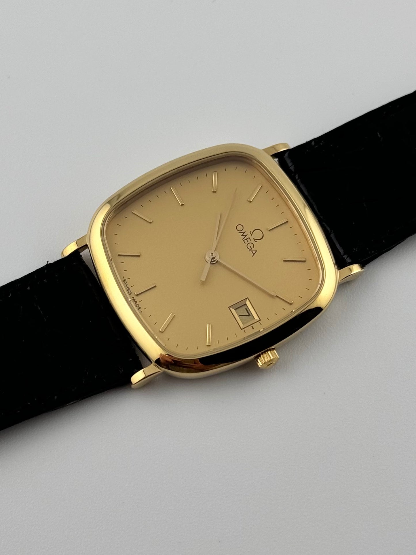 Omega De Ville Tank Quartz Date 196.0317.1 - Box and Papers