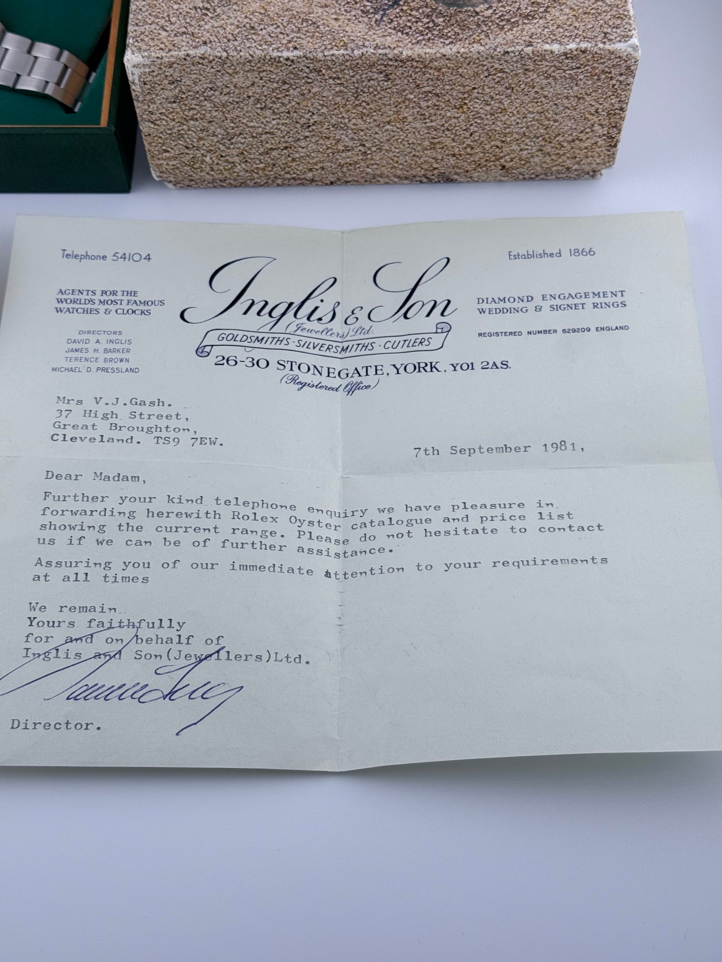 Rolex Oyster Perpetual Automatic - 1003  - Box and Papers - Full Set