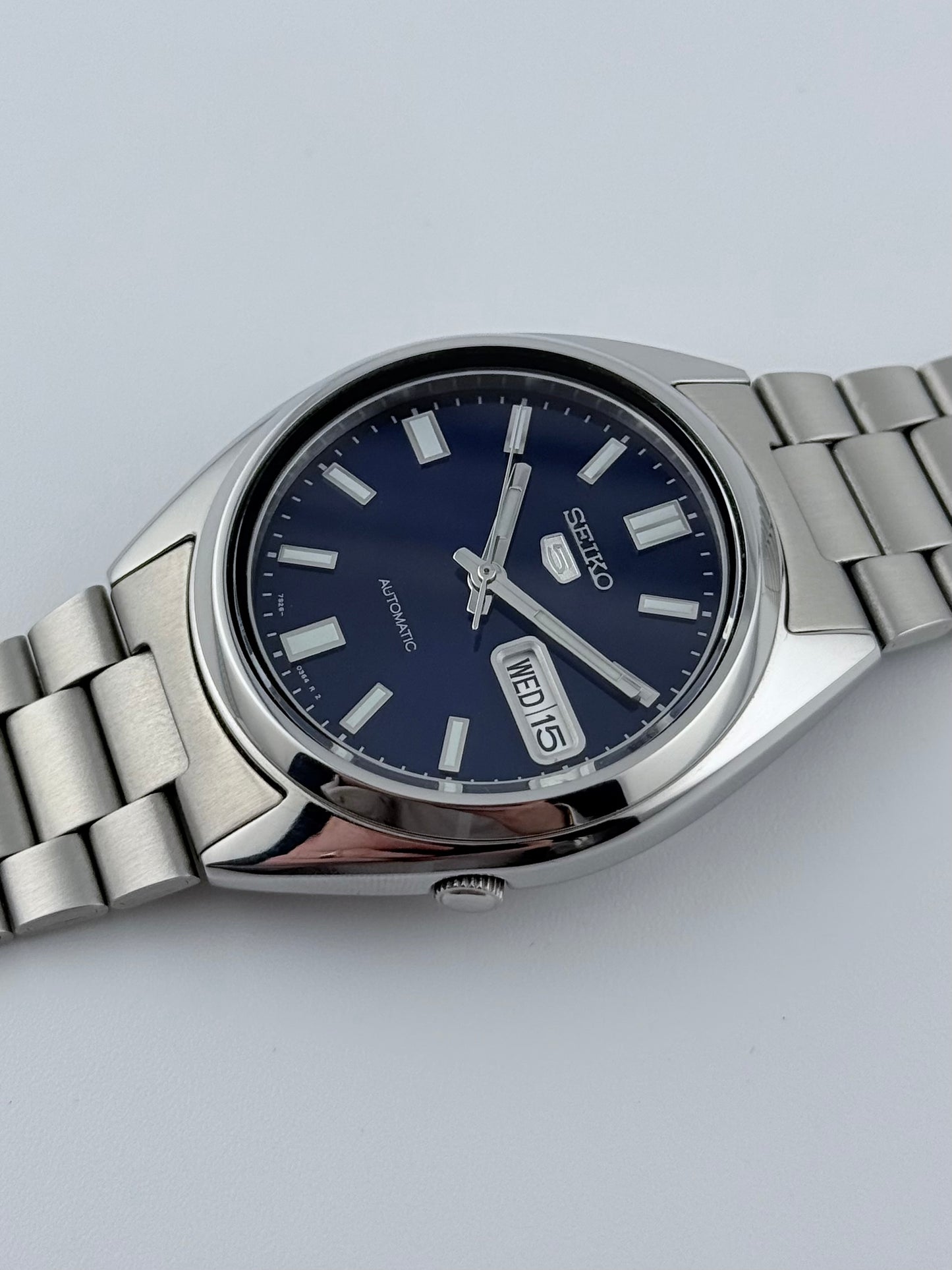 Seiko 5 Automatic 7S26-0480 - Blue Dial - Box and Hang Tag.