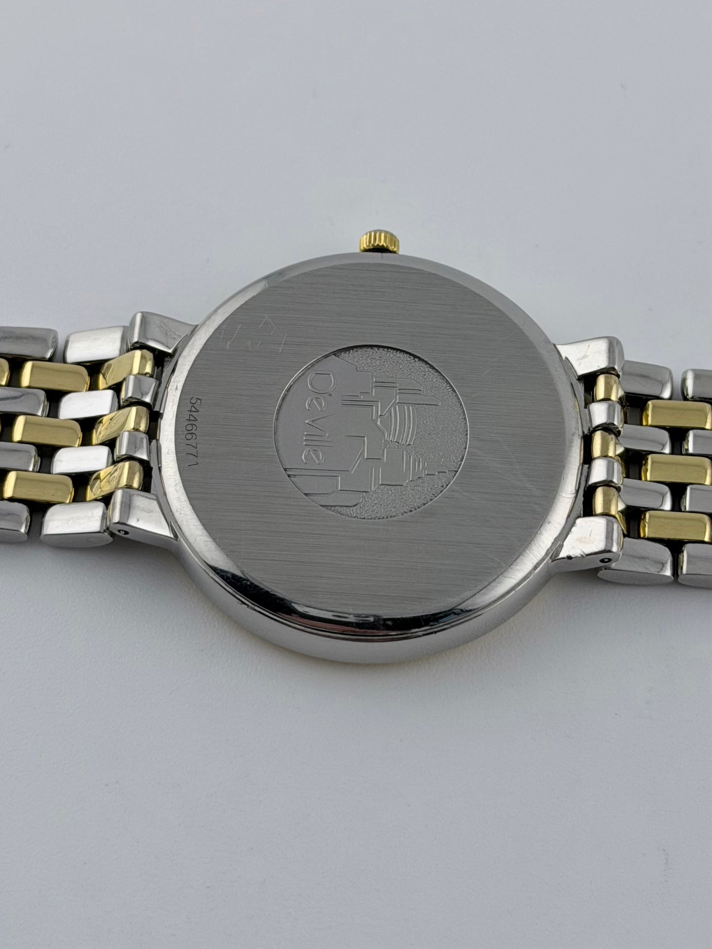 Omega De Ville Quartz Date 396.2432  - Original bracelet