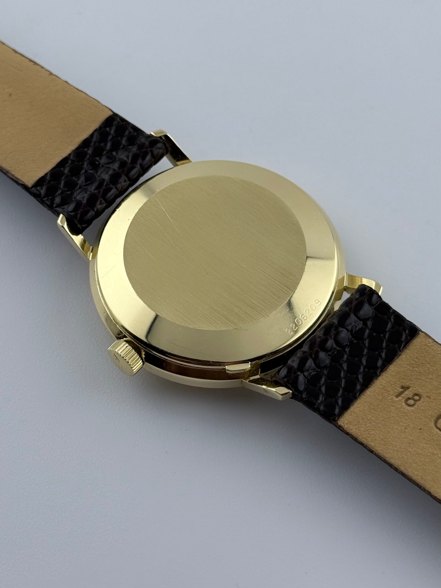 IWC Shaffhausen Automatic Date - 1818 - 18ct Gold- “Fish Crown” - OG Box