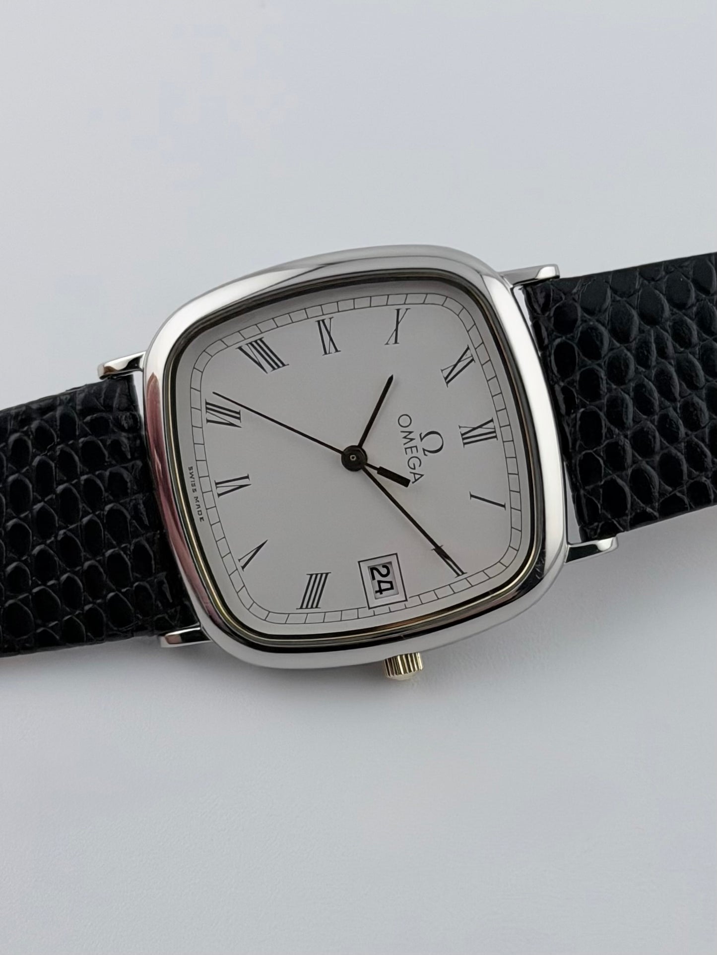 Omega De Ville Quartz Date - 196.0317.1