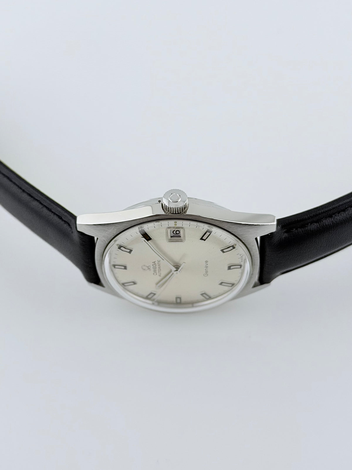 Omega Geneve Automatic 166.041 - Sunburst Dial