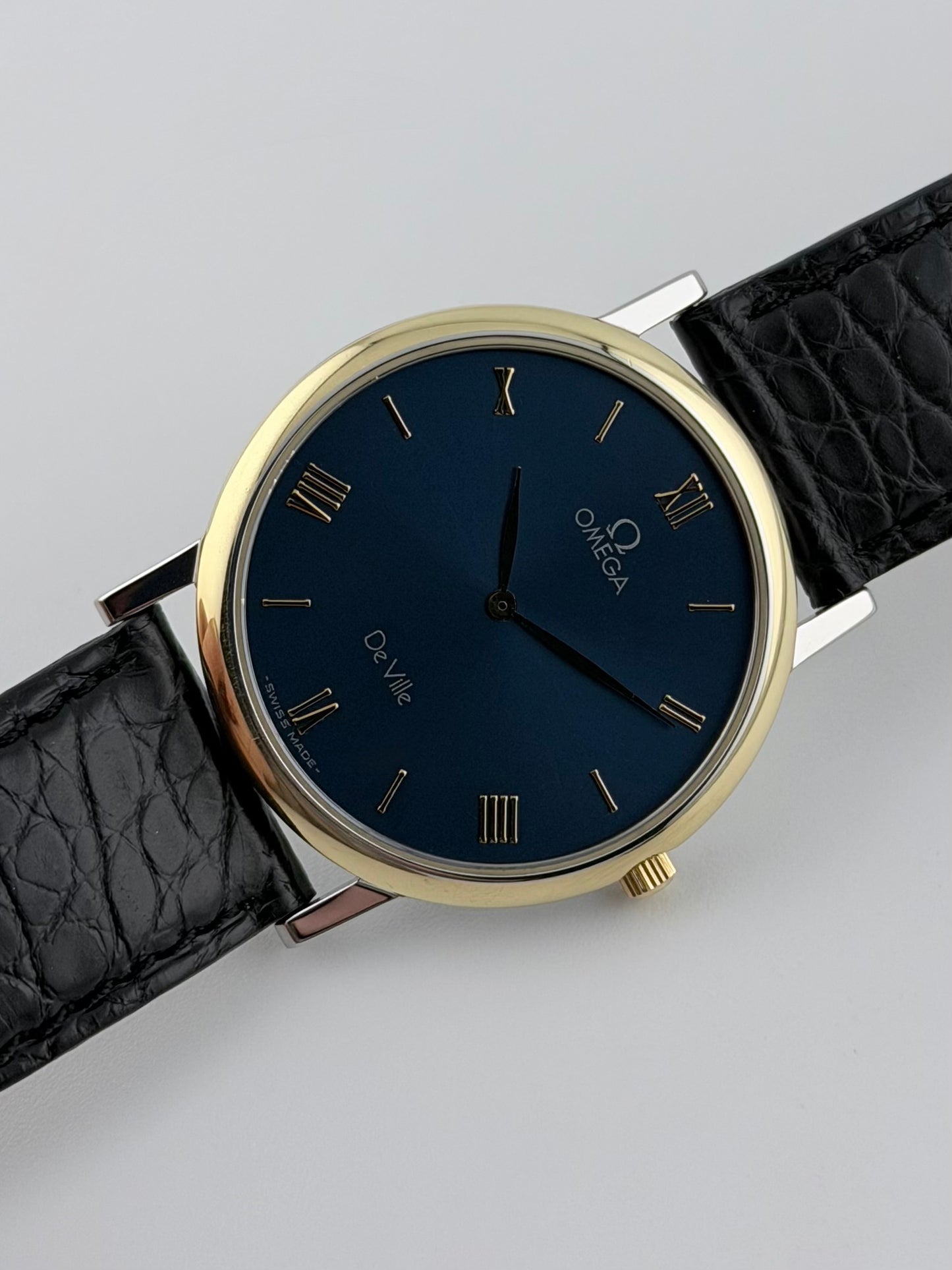 Omega DeVille Quartz - 195.2378 - Blue Sunburst Dial - Original Strap and Buckle