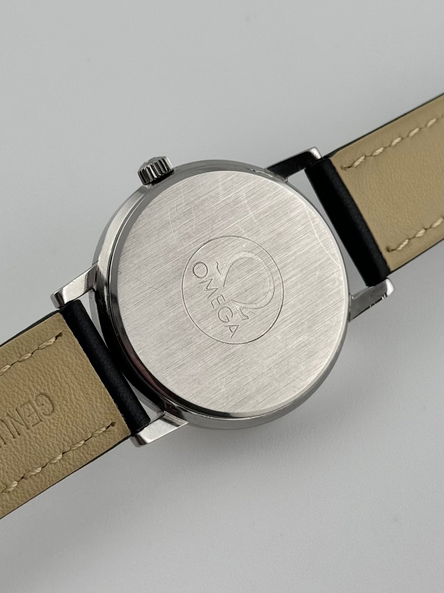 Omega Geneve Date Manual 136.0104 Sunburst Dial