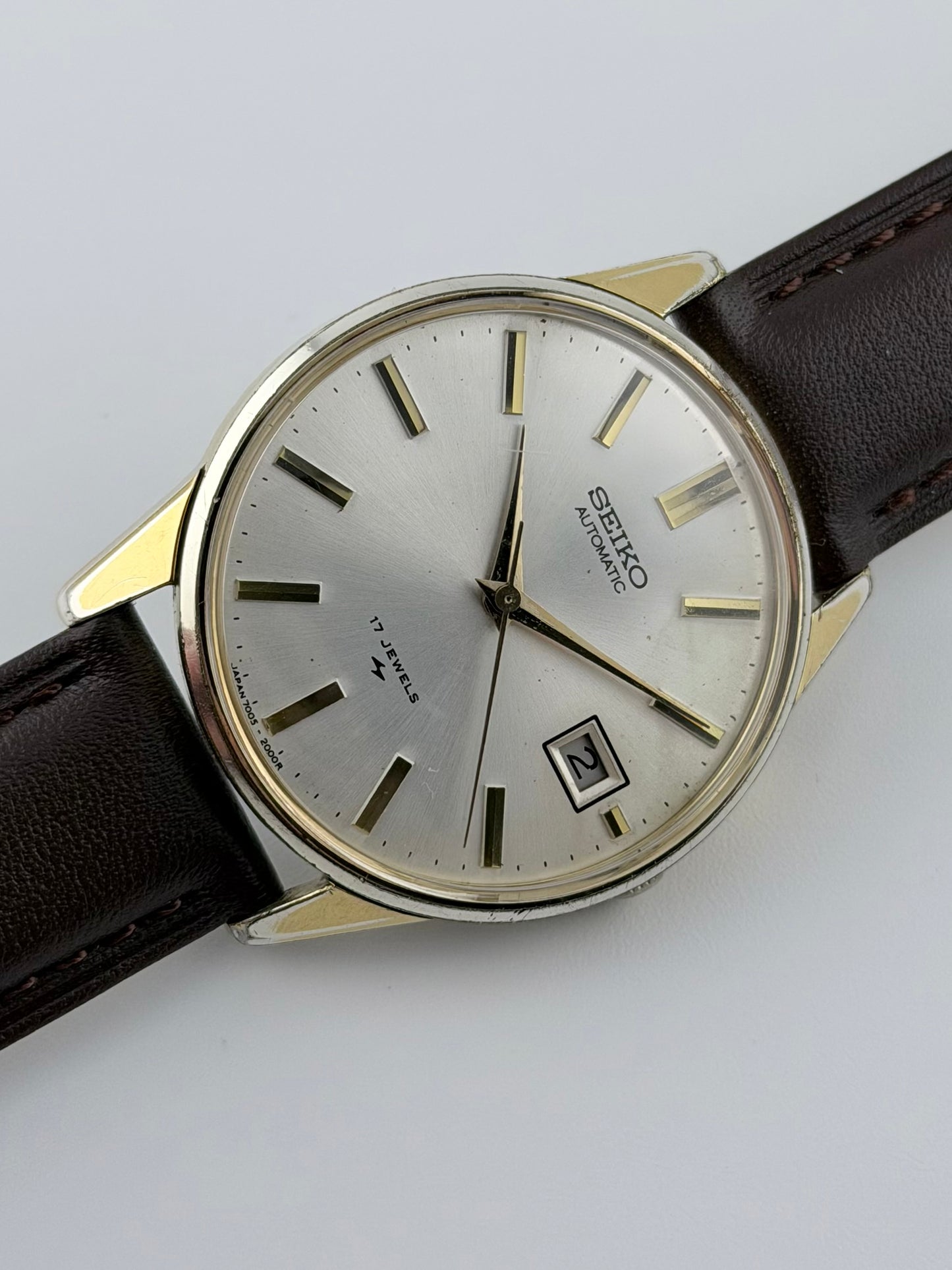 Seiko Automatic Date 17j 7005-2000 - Sunburst Dial