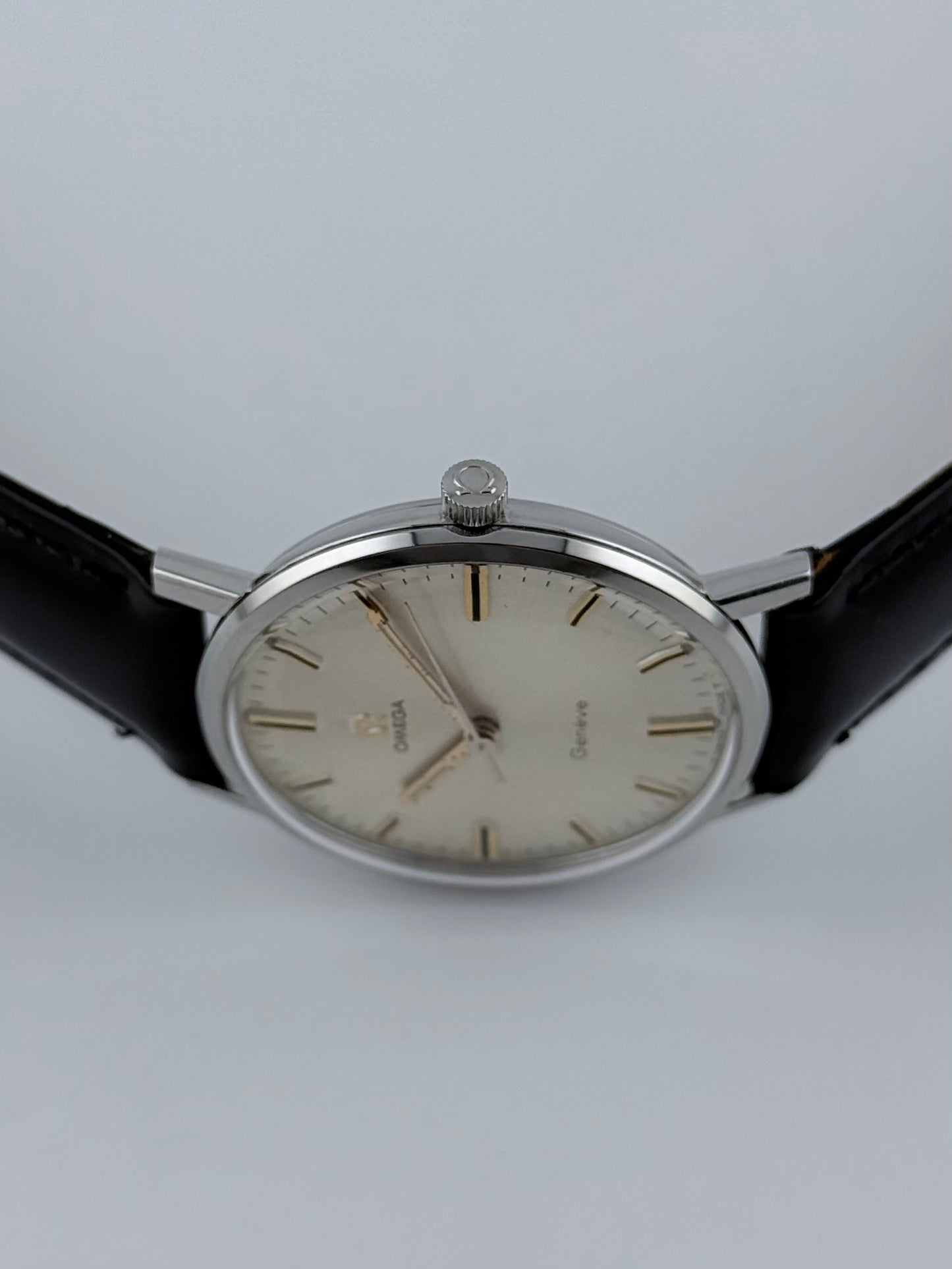 Omega Geneve Manual Wind 131.019