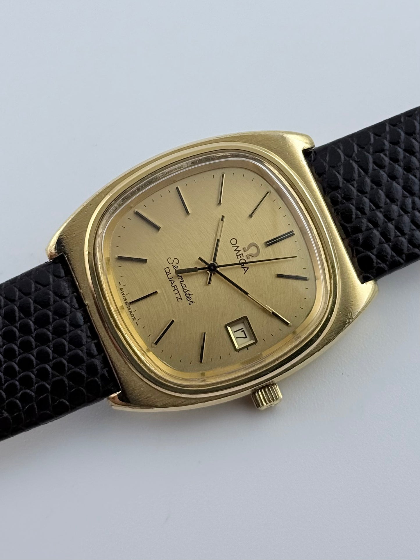 Omega Seamaster Quartz Date - 196.0081