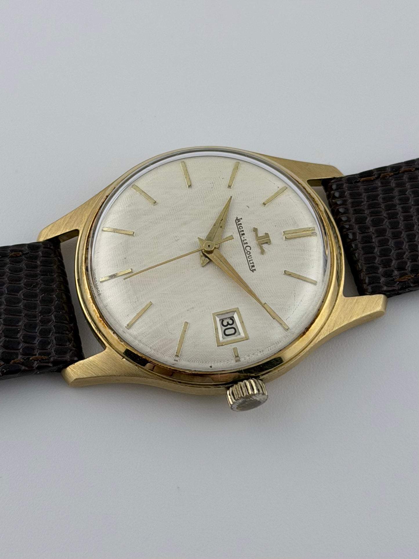 Jaeger LeCoultre Manual Wind 18ct - Linen Dial
