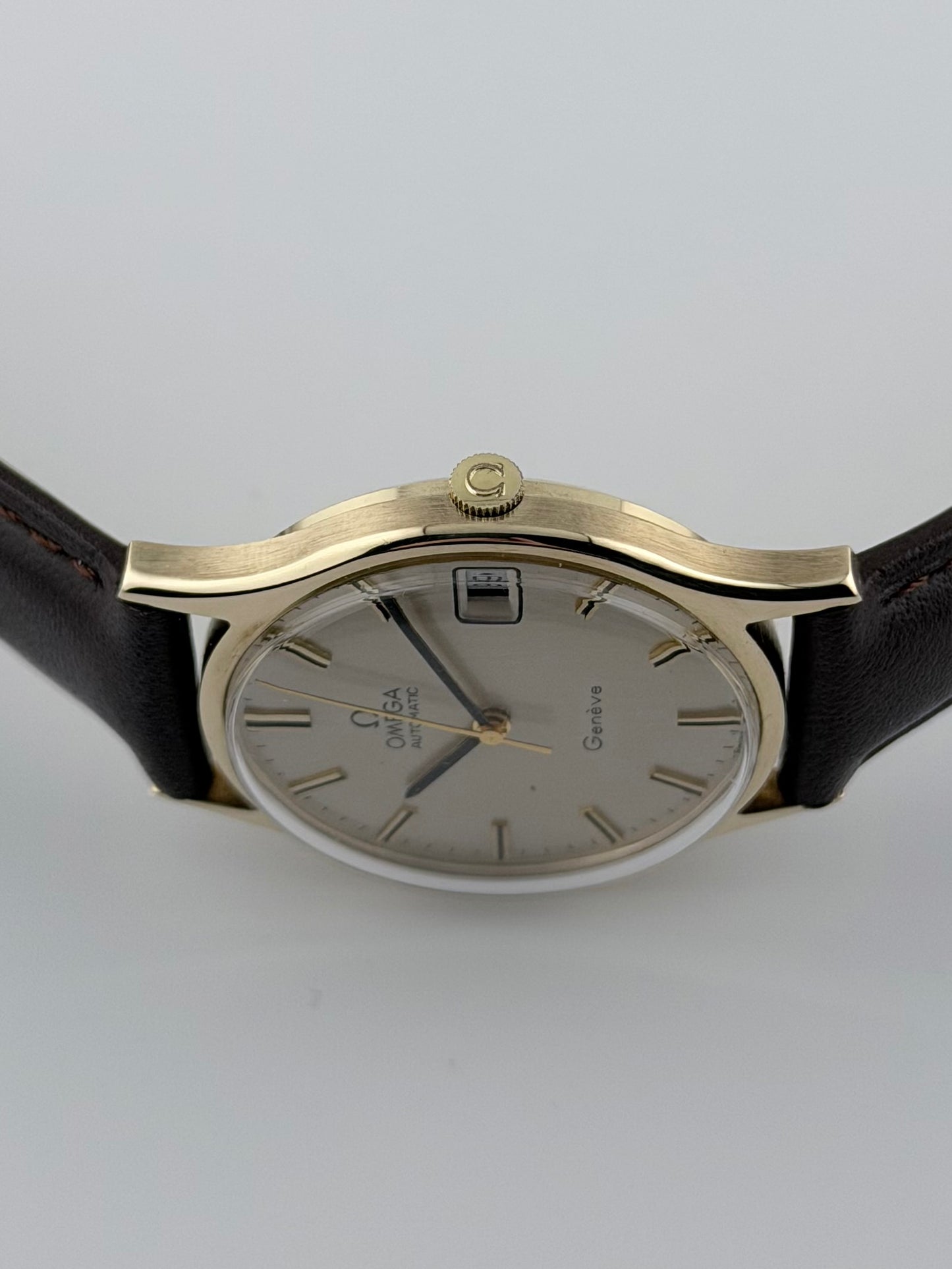 Omega Geneve Automatic 9ct Gold 162.5421