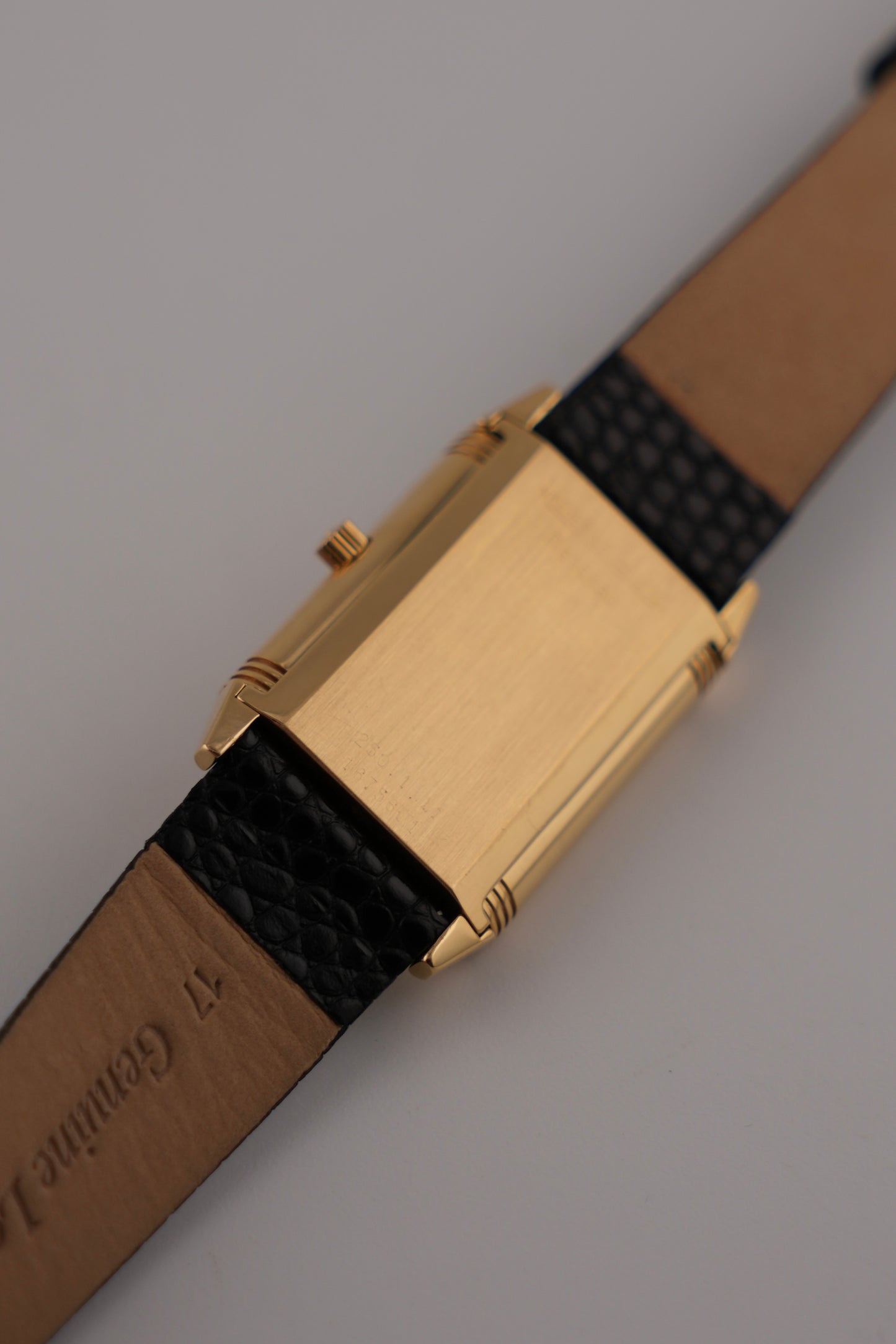 Jaeger-LeCoultre Reverso Quartz 250.1.11 - 18k - Cream Arabic Dial - Box and Papers