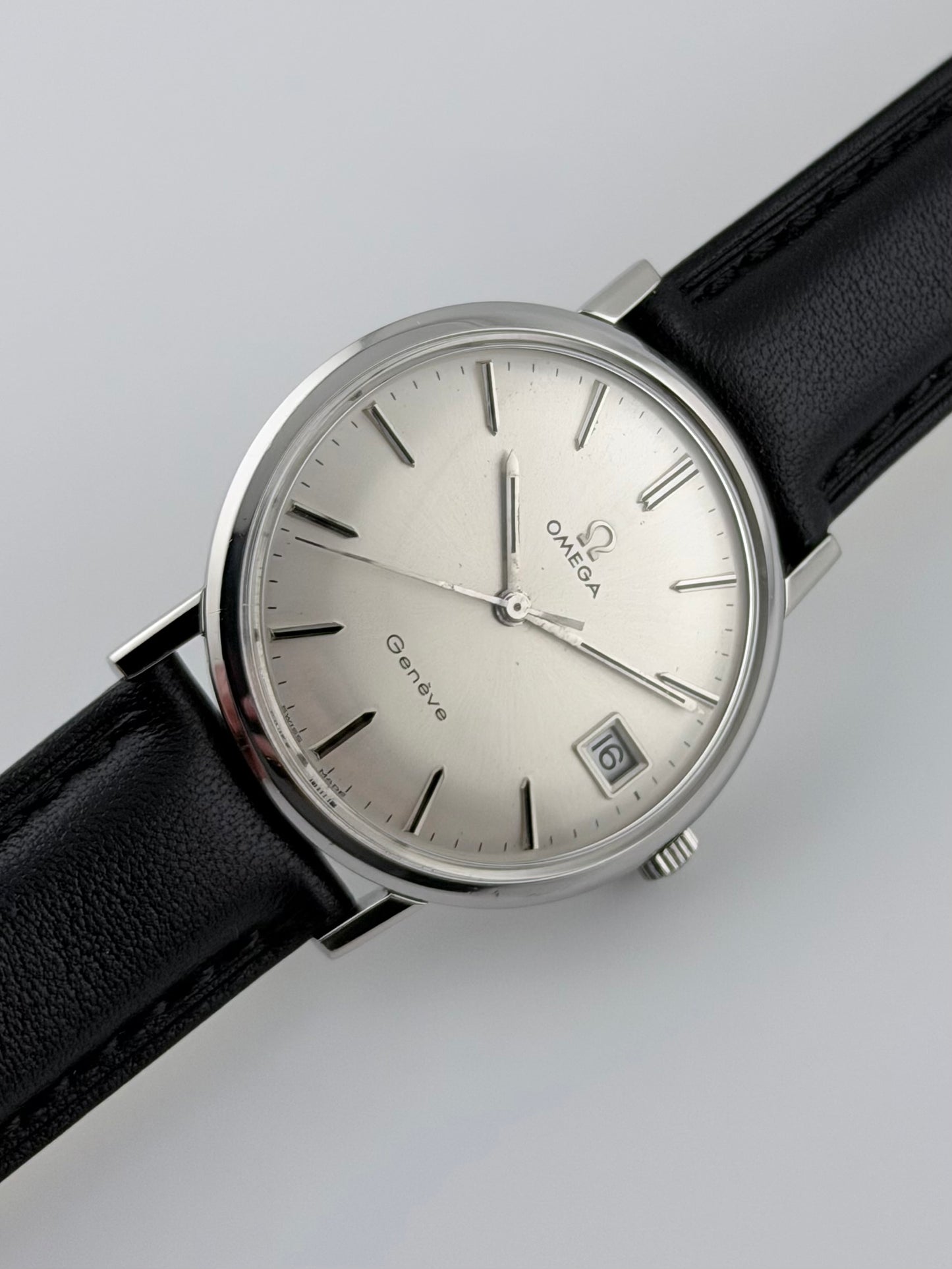 Omega Geneve Manual Wind 131.019 - Complete Set! - Box, Wallet, Papers