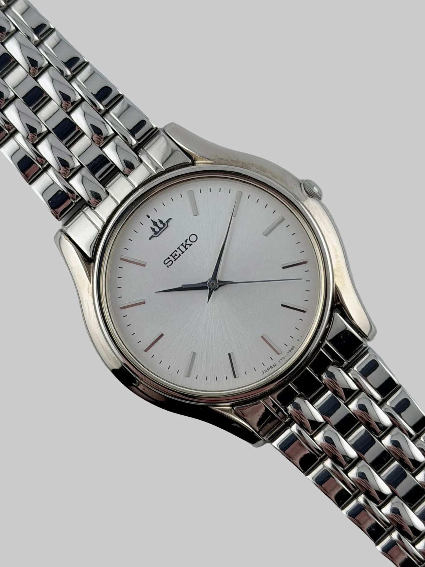 Seiko Galaxy Quartz Dress Watch V701-7A20
