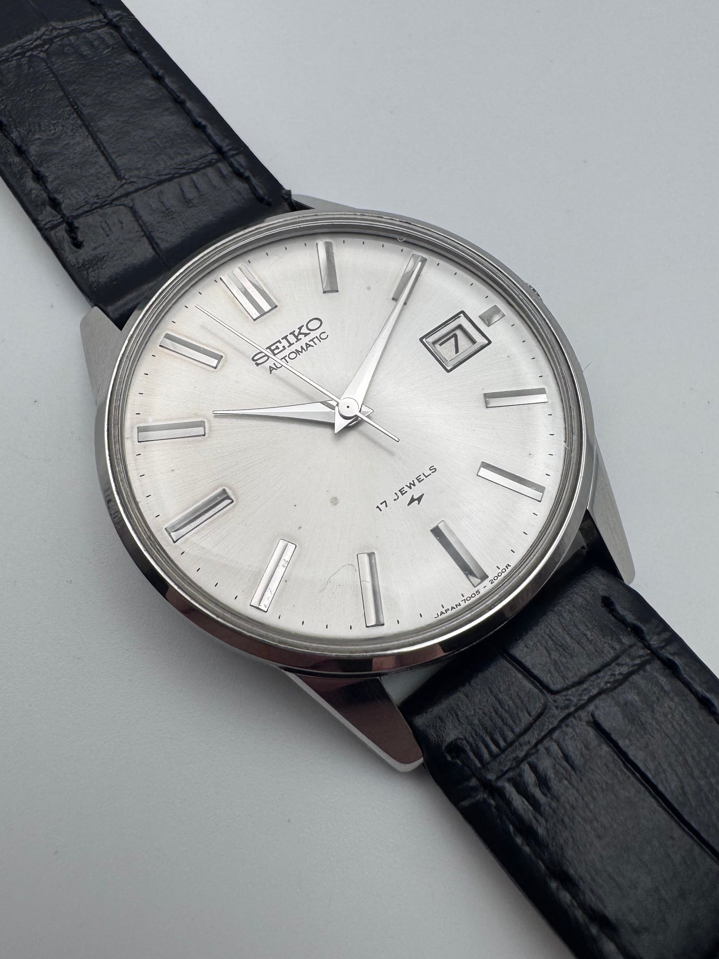Seiko Automatic Date 17j 7005-2000- original box