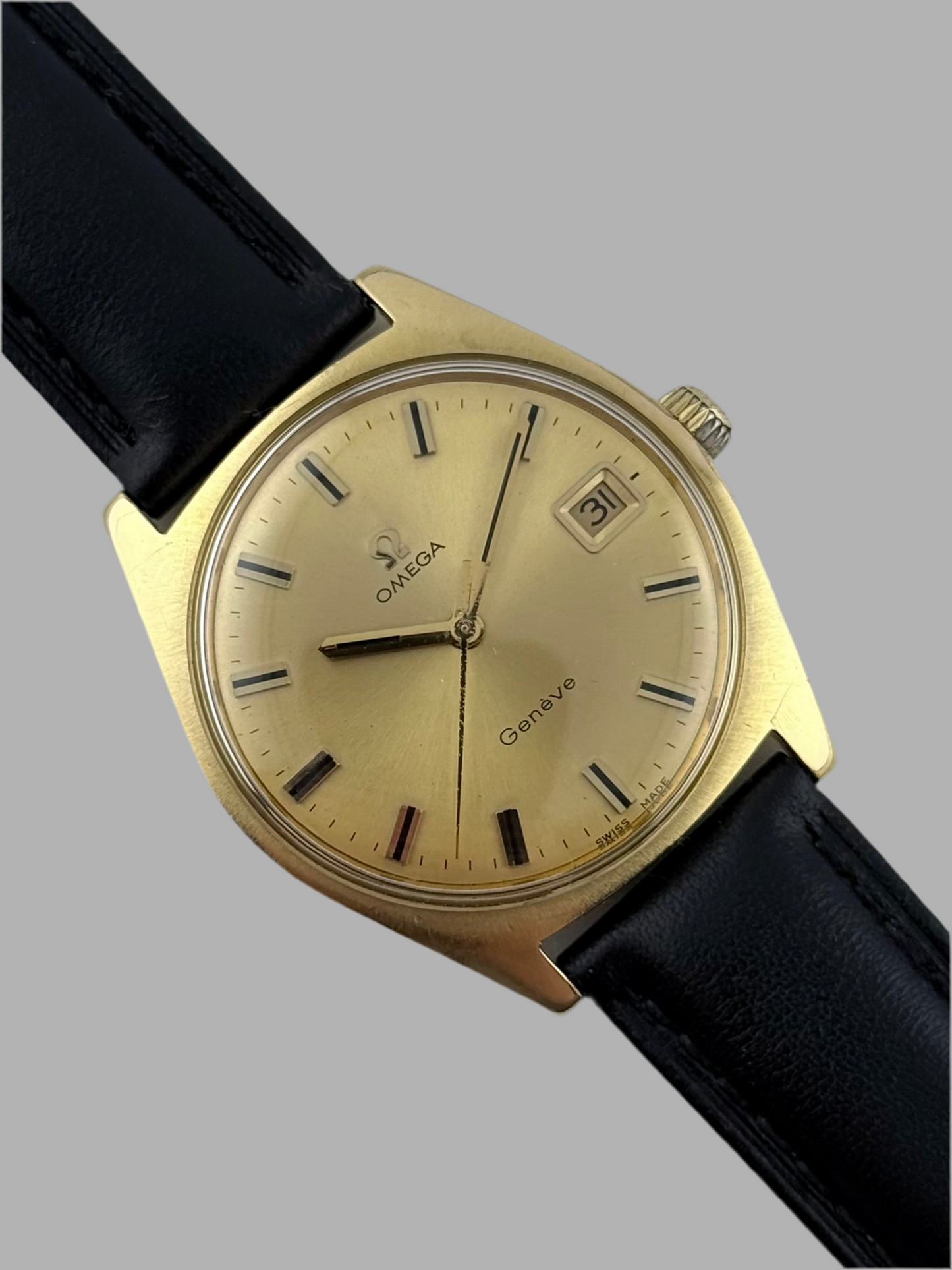 Omega Geneve Date Manual Wind 136.041 - Box and Papers