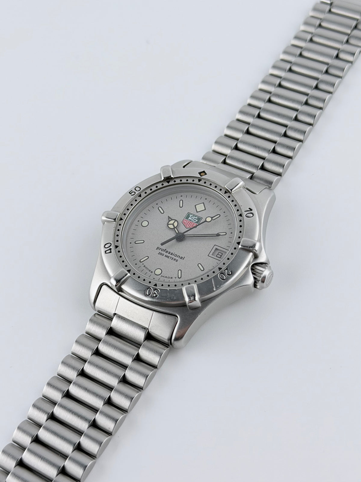 Tag Heuer Professional 200 Quartz Date - 962.213
