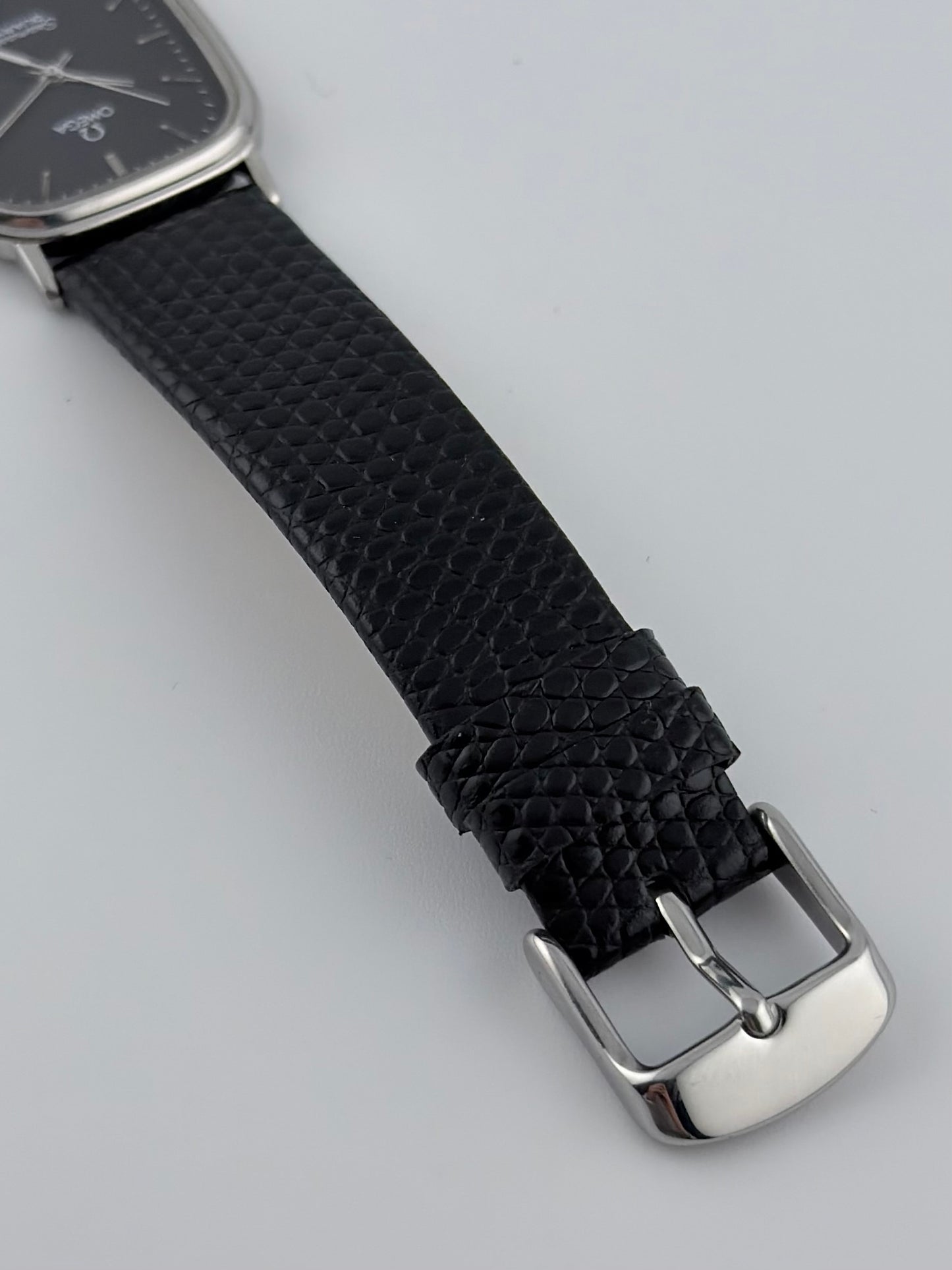 Omega Seamaster Tank Quartz Date - 196.0267