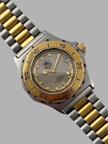 Tag Heuer Professional 3000 Quartz Date - 934.213 – The Wrist Watcher