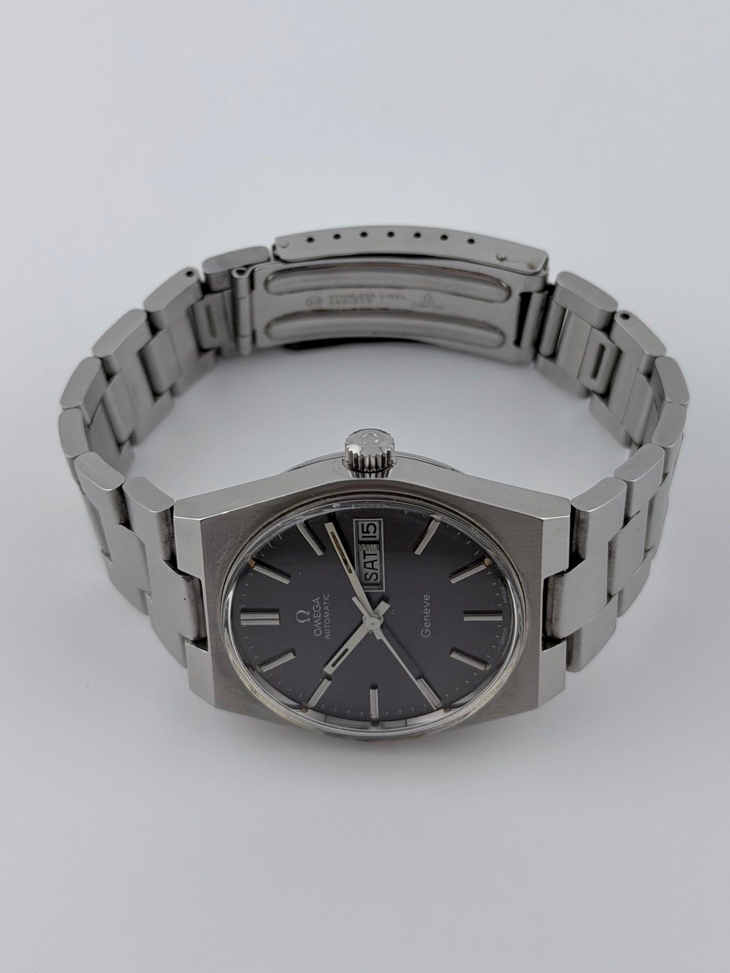 Omega Geneve Automatic Day-Date 166.0125 - Rare Grey Dial