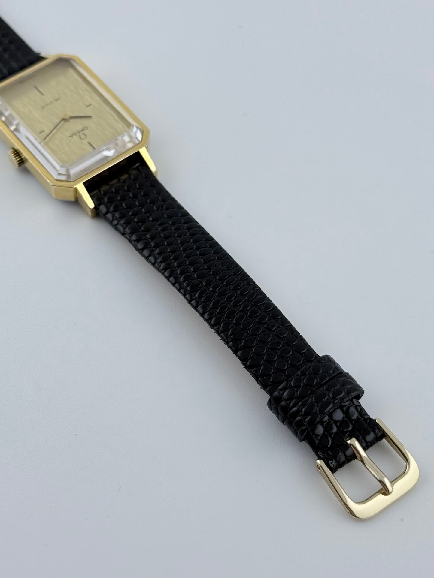 Omega DeVille Tank Manual Wind - Andrew Grima - Ultra Rare - 511.0378