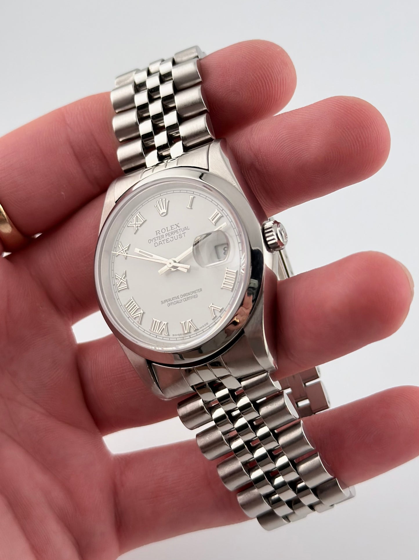 Rolex Datejust Oyster Perpetual 16200 - White Applied Roman Dial