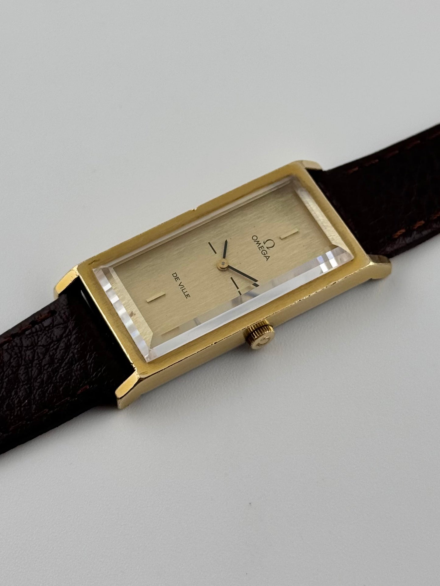 Omega De Ville Collector's Watch - Andrew Grima Emerald Line - 511.0377