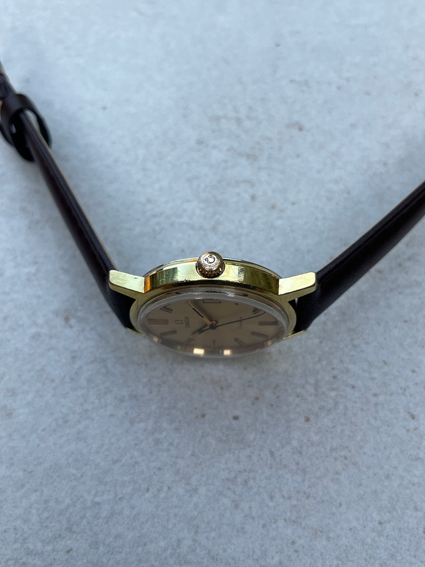 Omega Geneve Manual Date 136.0098